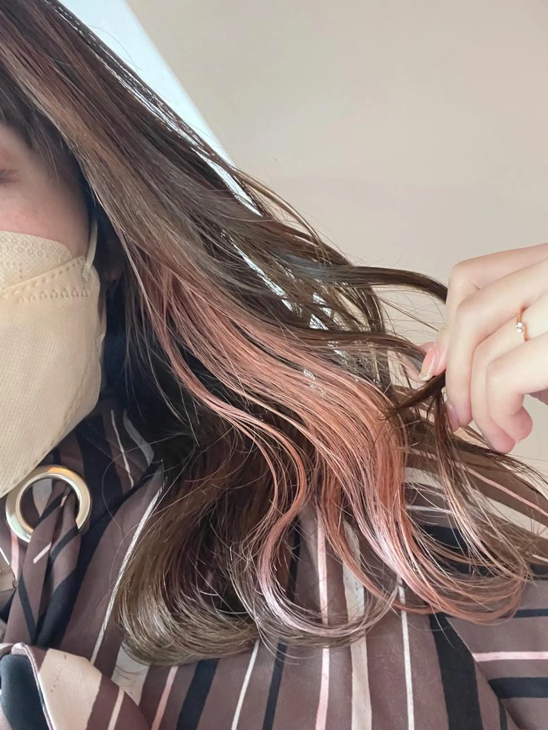 セミロング 髪質改善お任せ ください♪ひとみのヘアスタイル