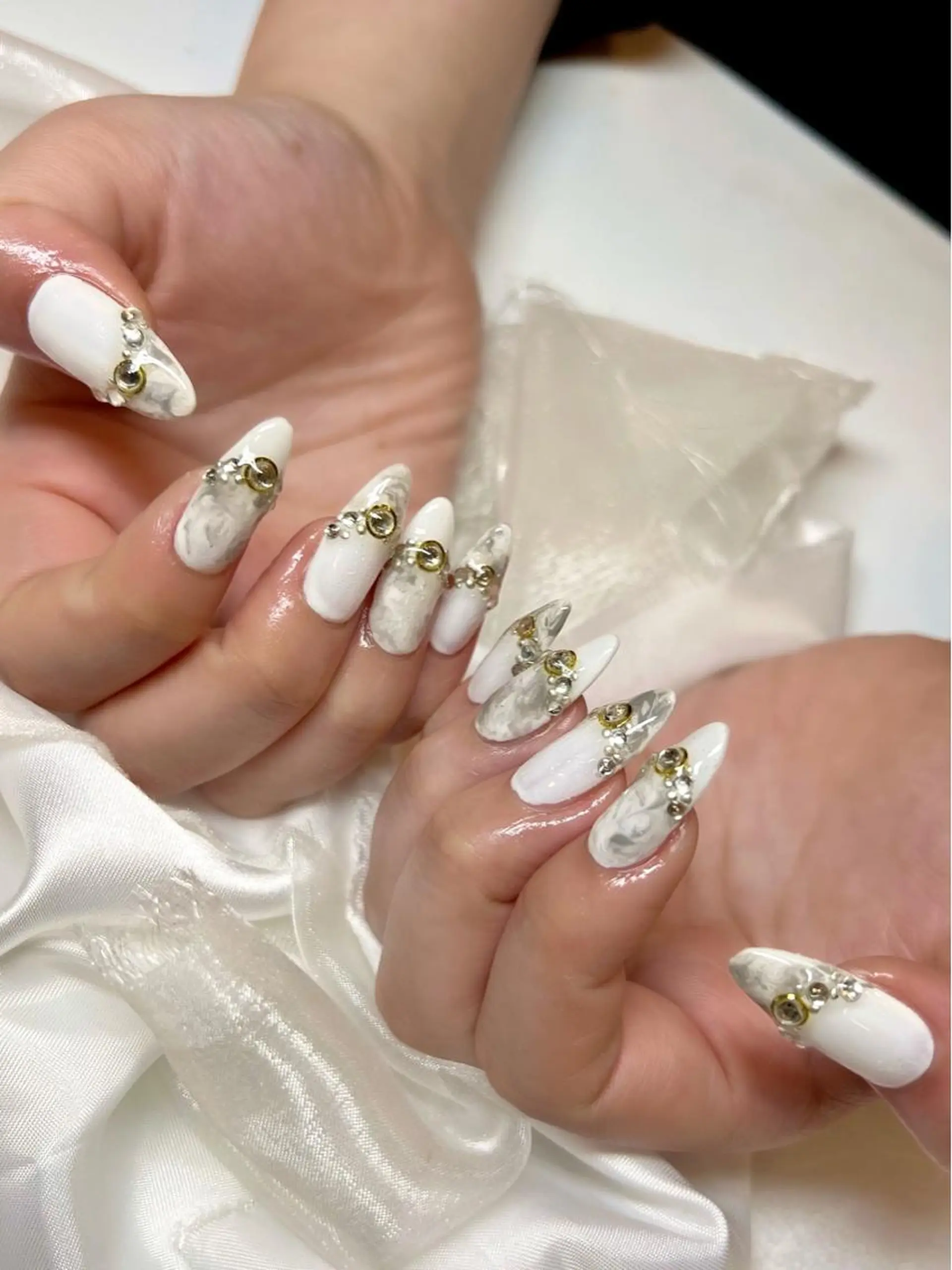 ネイル ハンドネイル clover nailのネイルデザイン