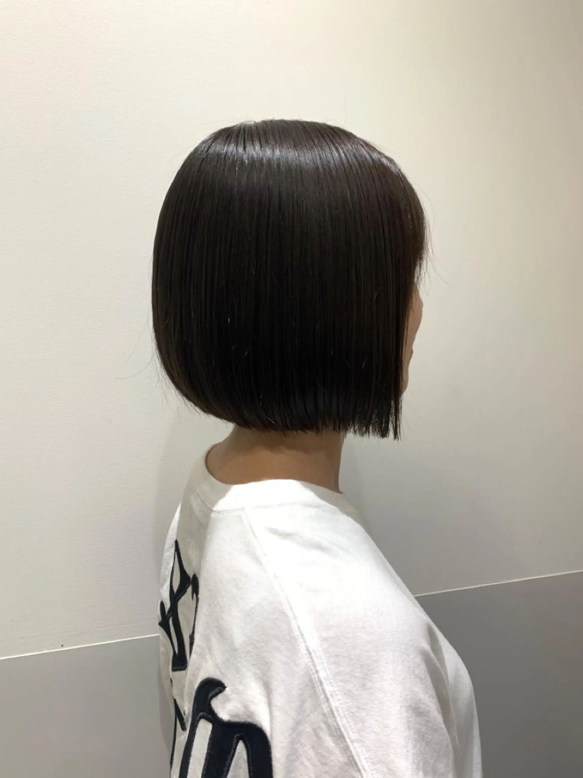 ショート カラー パーマ ヘアアレンジ 切りっぱなしボブ ボブ 韓国風ヘア カット ヘアカラー トリートメント 🖤小顔ボブ/ウルフ レイヤー🖤山本諒のヘアスタイル