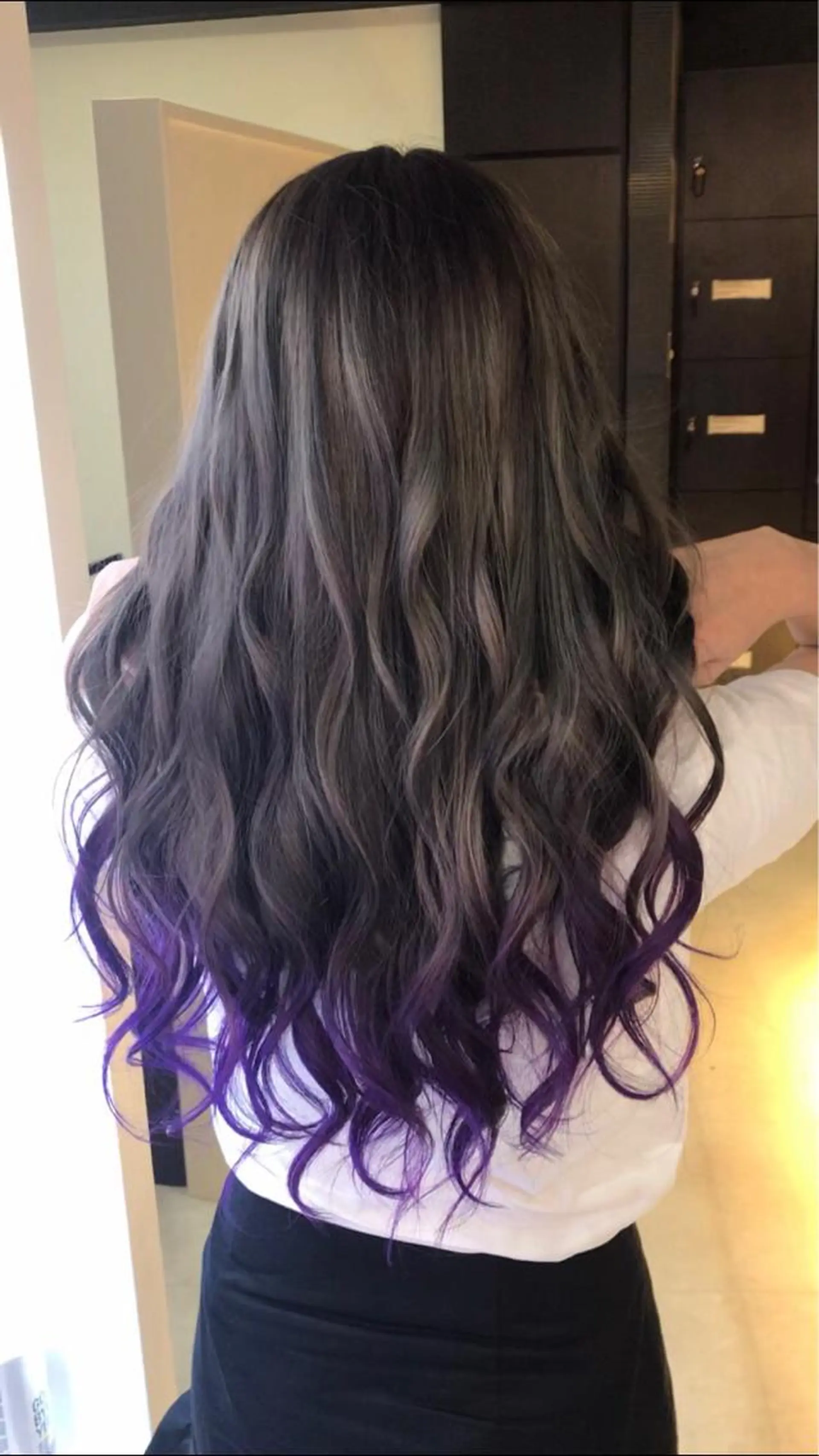 セミロング エクステ カラコレなんば TOPstylistのヘアスタイル