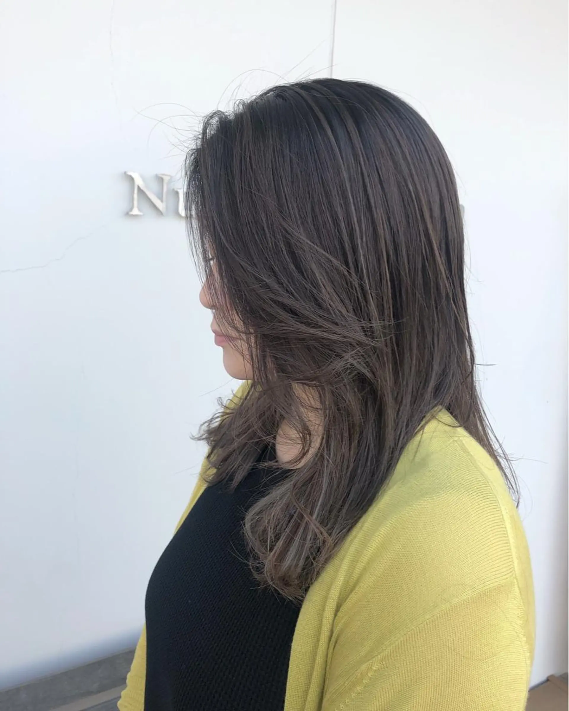 セミロング 遠藤 和美のヘアスタイル