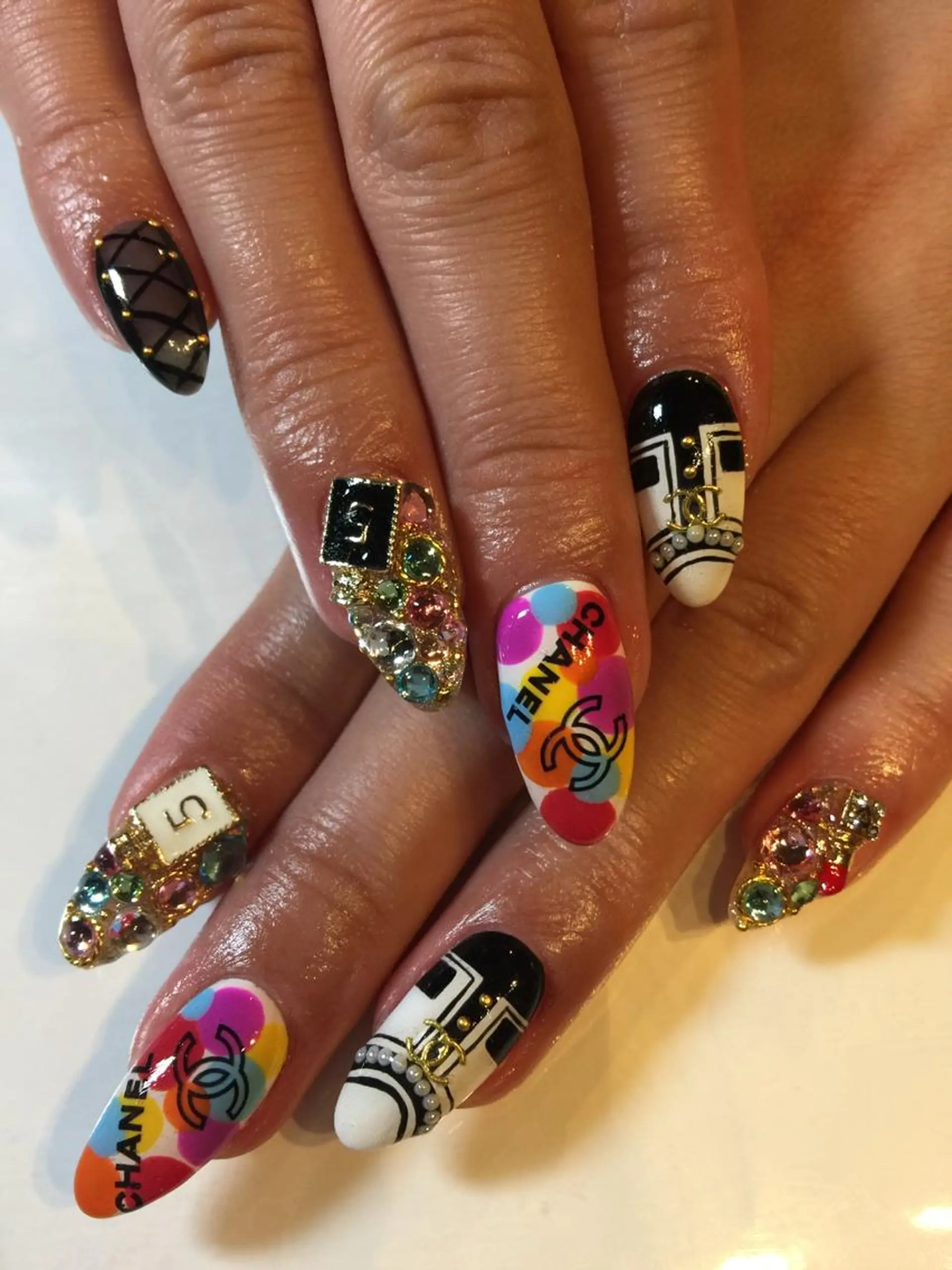 ネイル chatblanc ♡のネイルデザイン