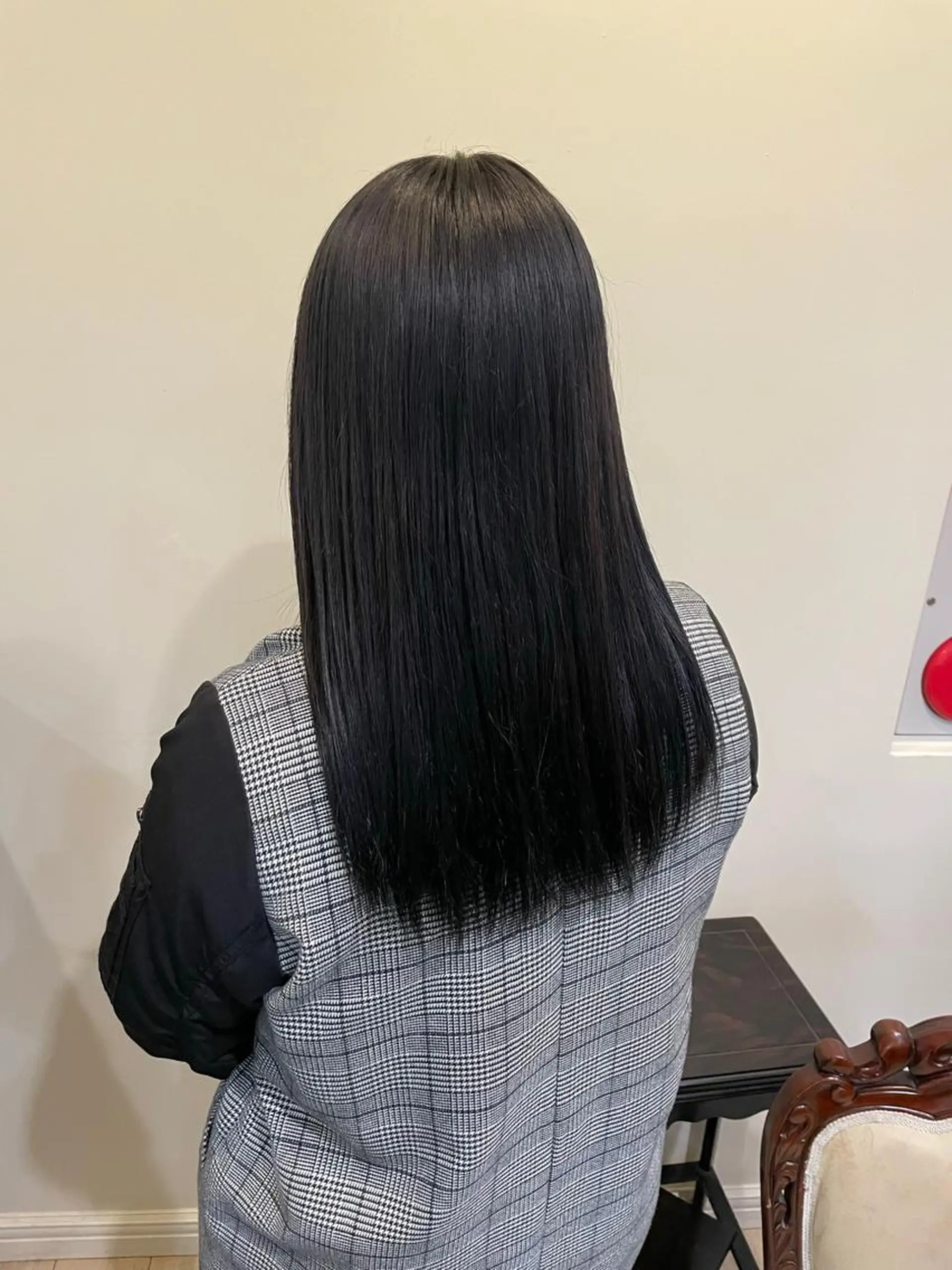 セミロング カラー Hika.ハイトーン 髪質改善🩵ᩚ🫧のヘアスタイル