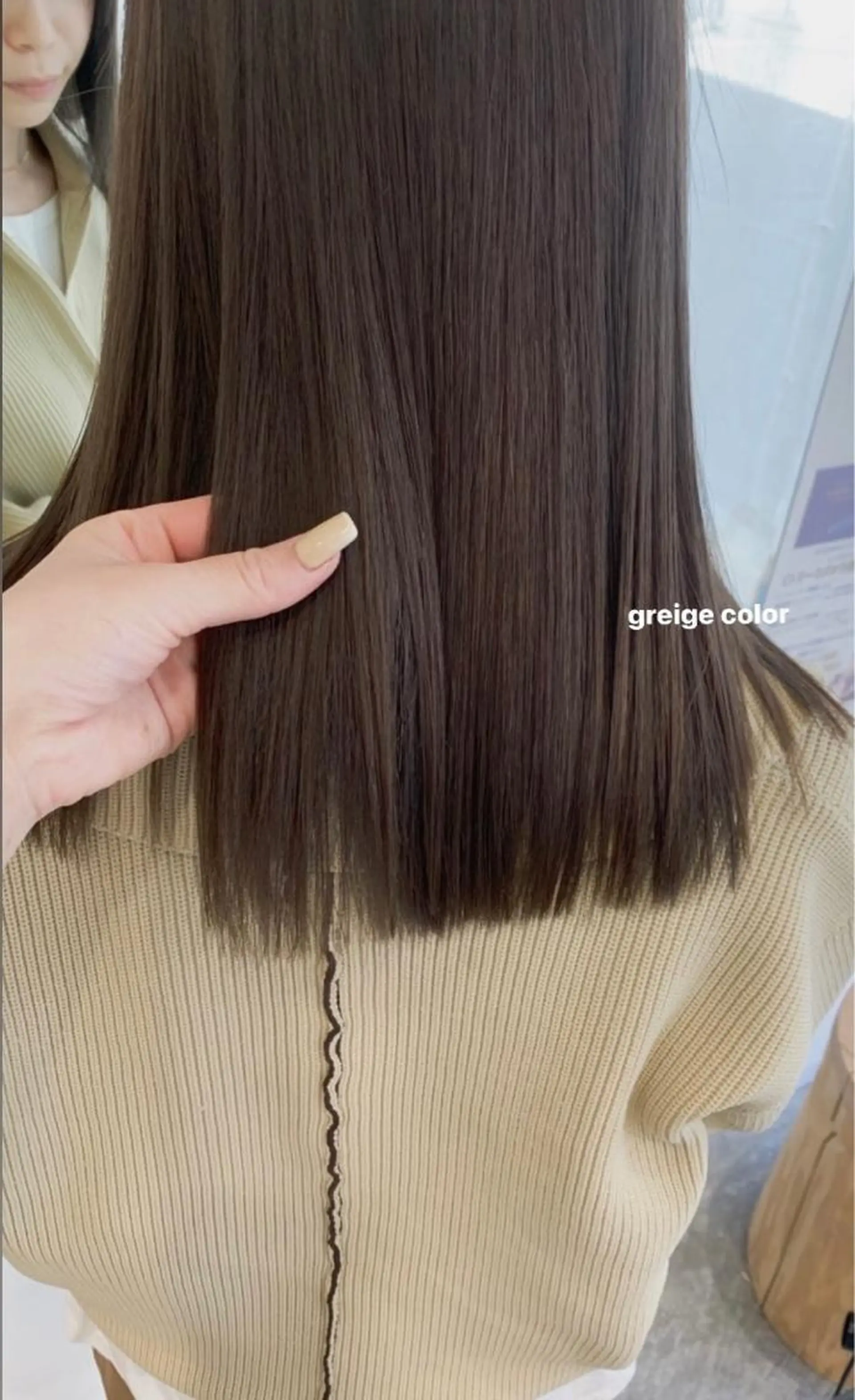 セミロング カラー カット ヘアカラー トリートメント 顔周り/レイヤー 🤍マリノのヘアスタイル