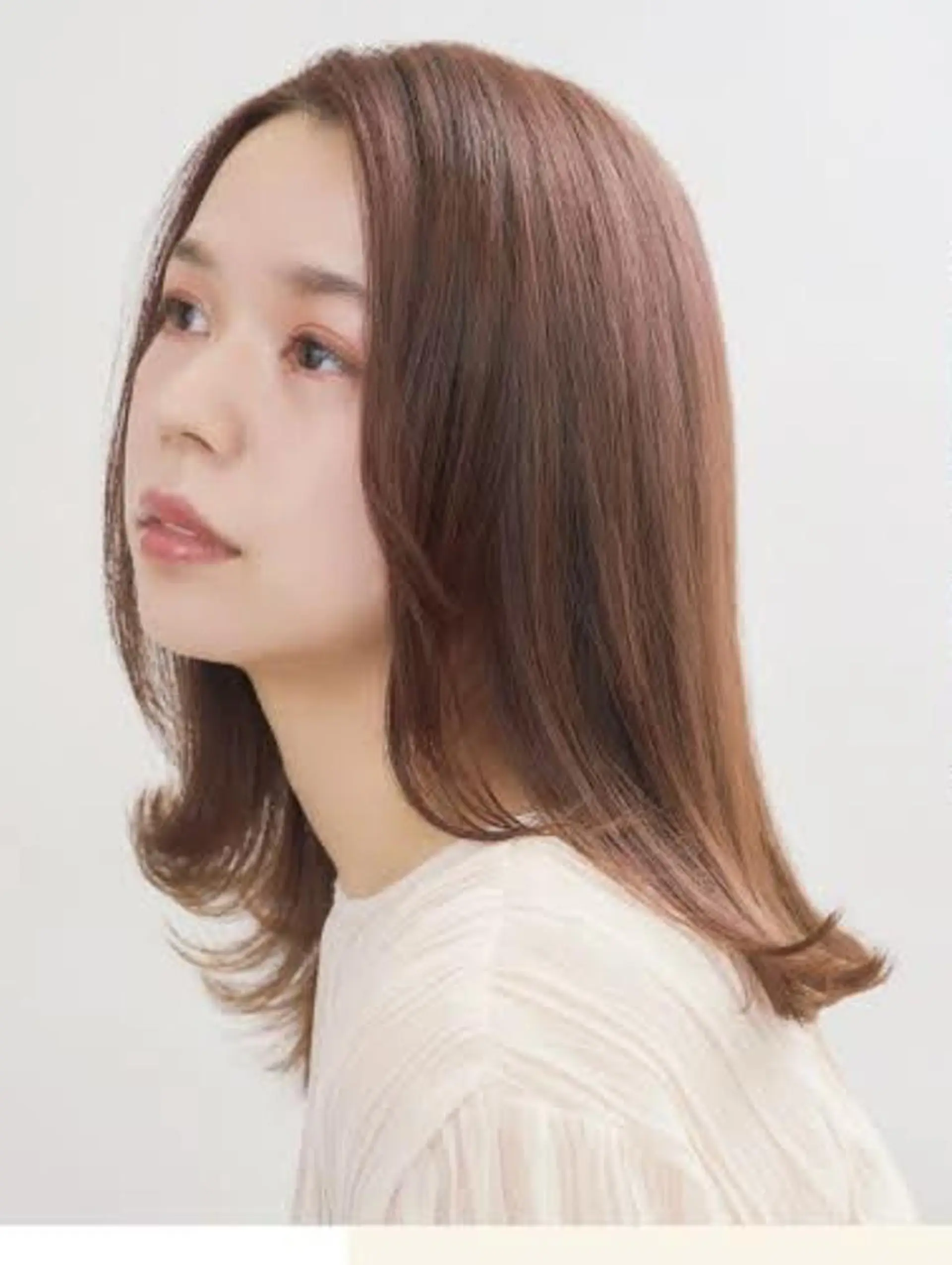 ミディアム 外ハネヘア Relais 覚王山のヘアスタイル