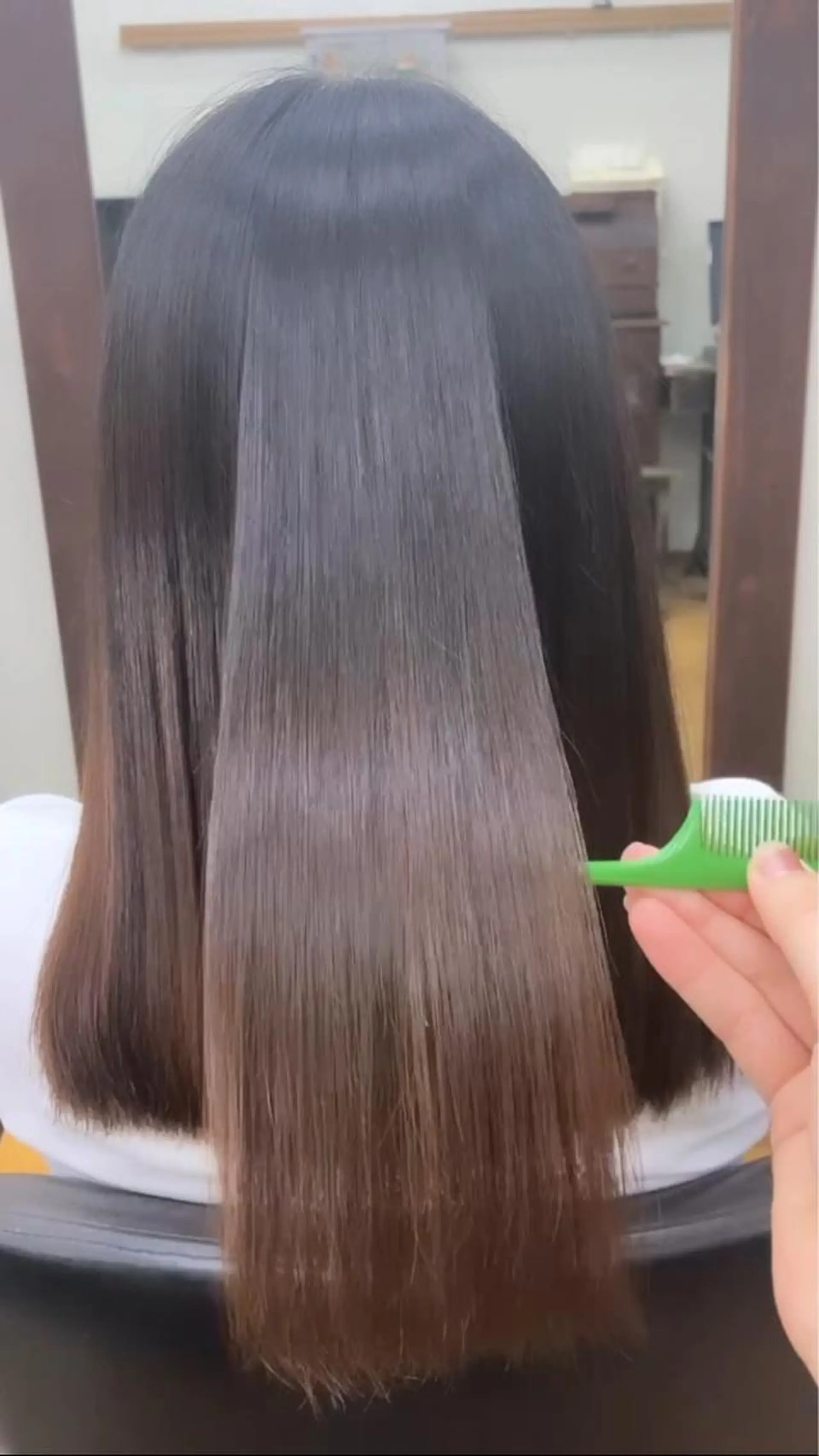 セミロング 髪質改善 韓国風ヘア トリートメント トリートメント ヘアー・クロマチックノート所属・杣澤 詩乃のヘアスタイル