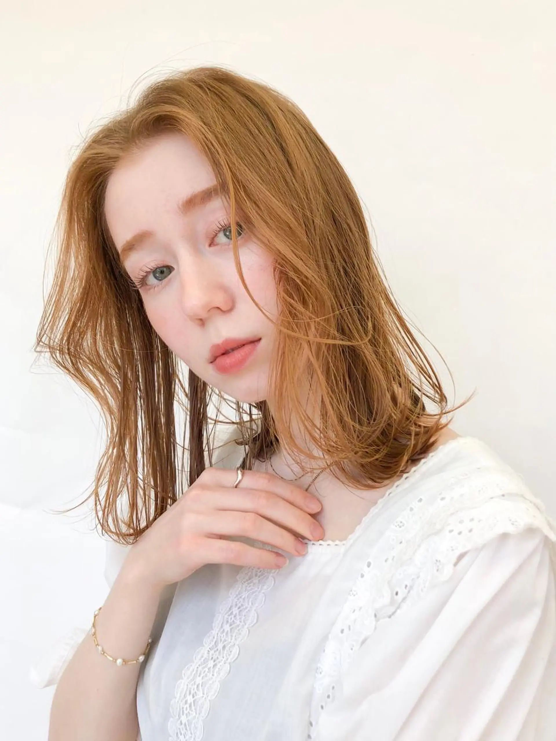 ミディアム カラー 🤍オオカワ レイナ🤍のヘアスタイル