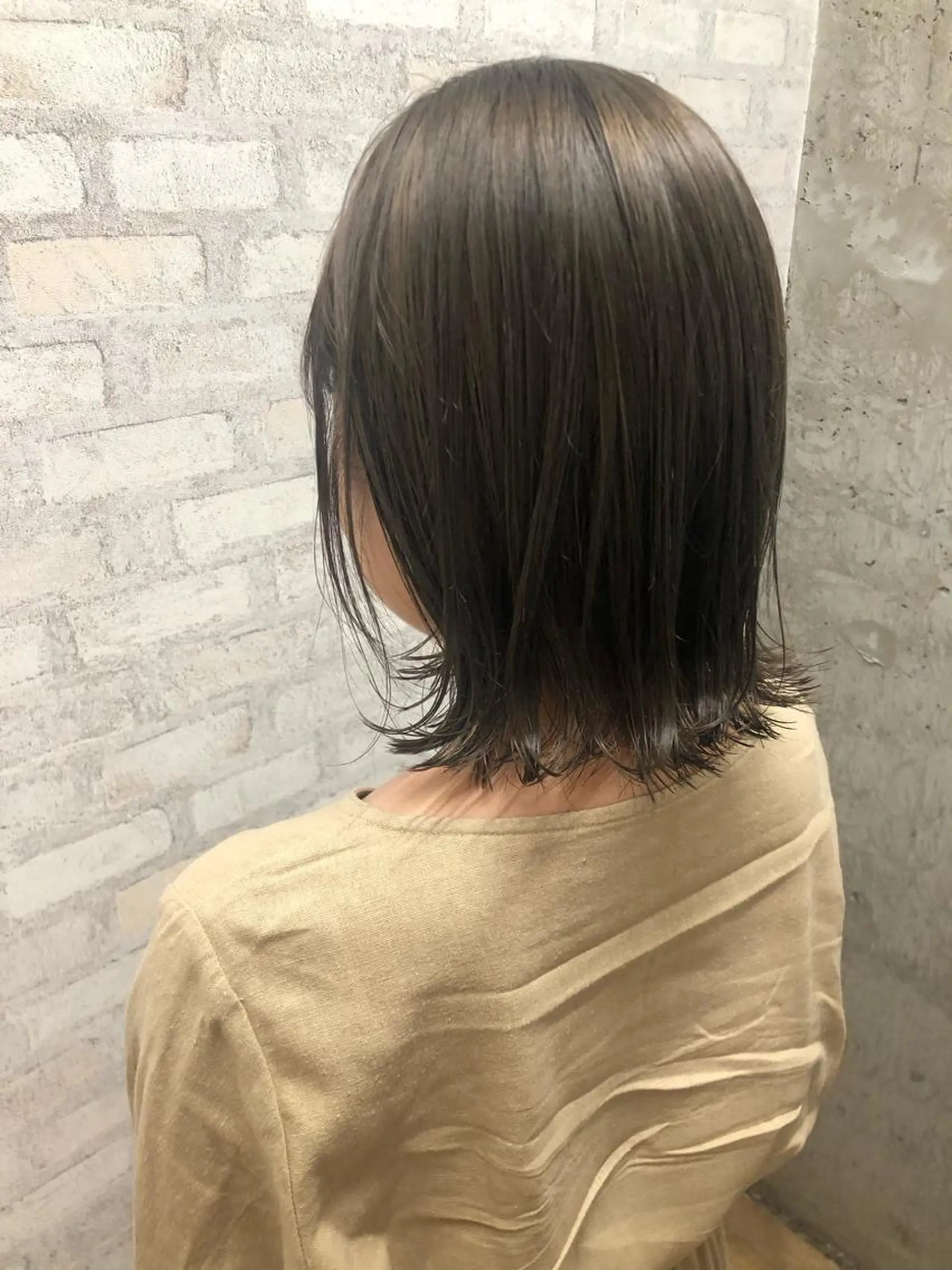 ミディアム カラー ボブ 外ハネヘア カット SALOWIN 二子玉川店所属・kei_____ SALOWINのヘアスタイル