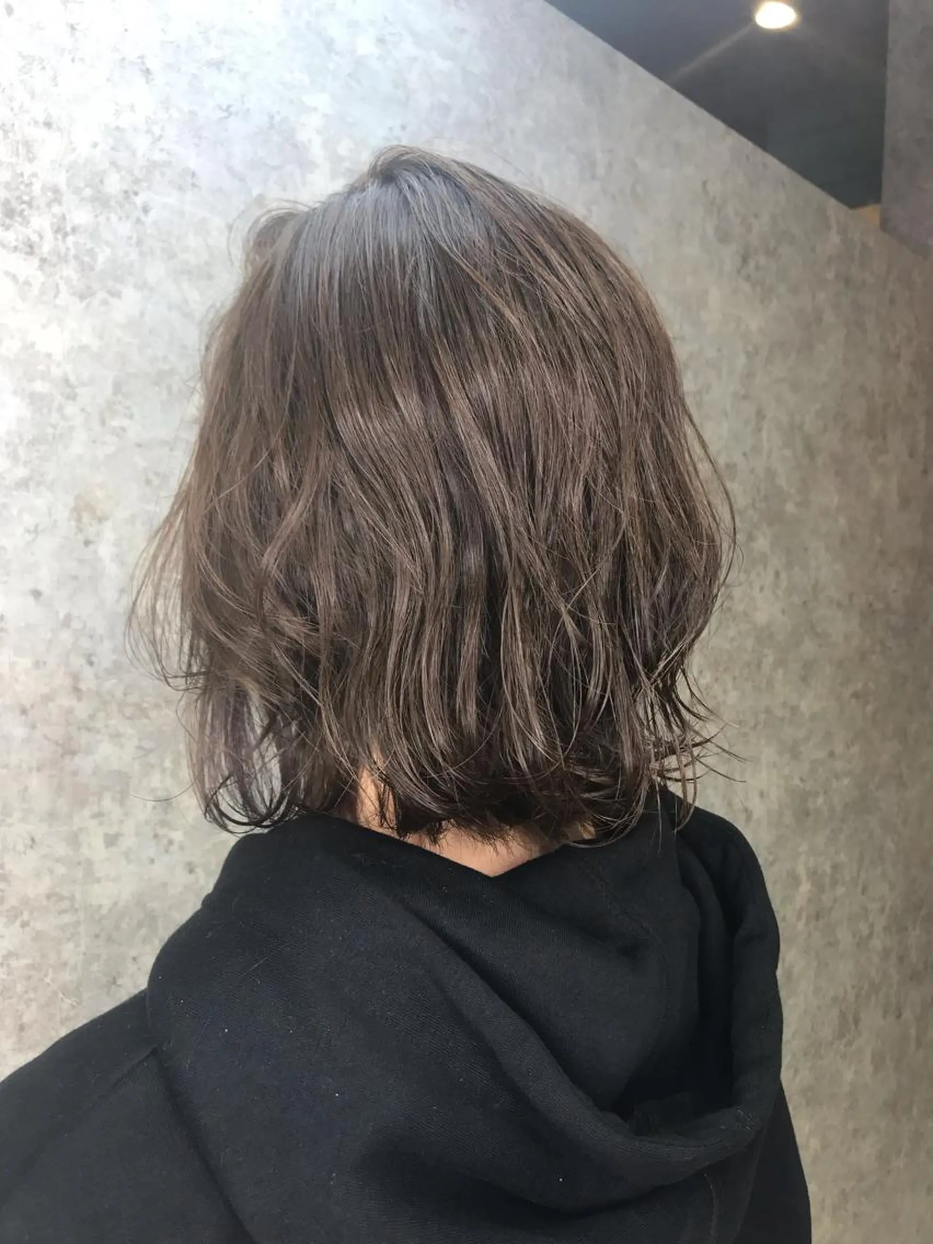 ミディアム カラー uru" すずきさゆりのヘアスタイル