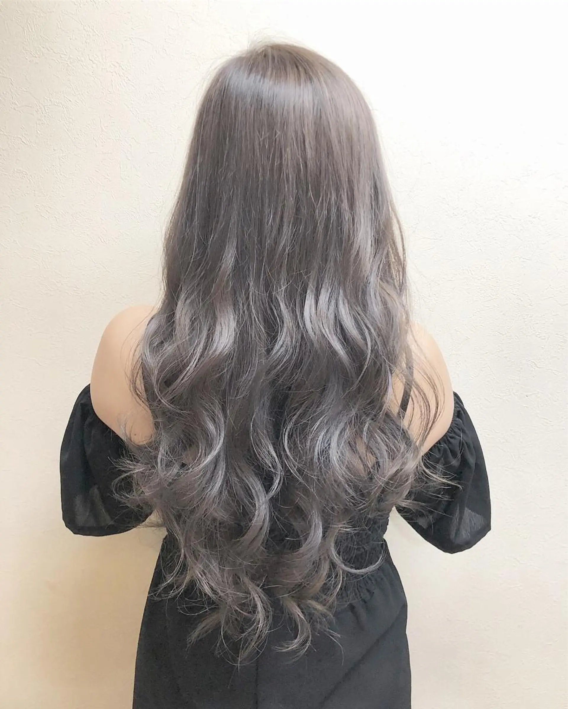 ロング ヤマグチ ヒカルのヘアスタイル