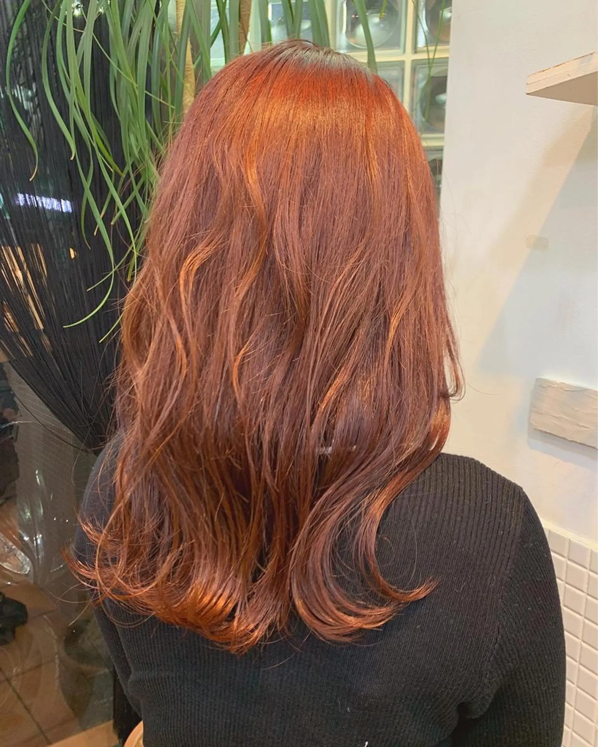 セミロング カラー オレンジ ヘアカラー ayaka 大宮のヘアスタイル
