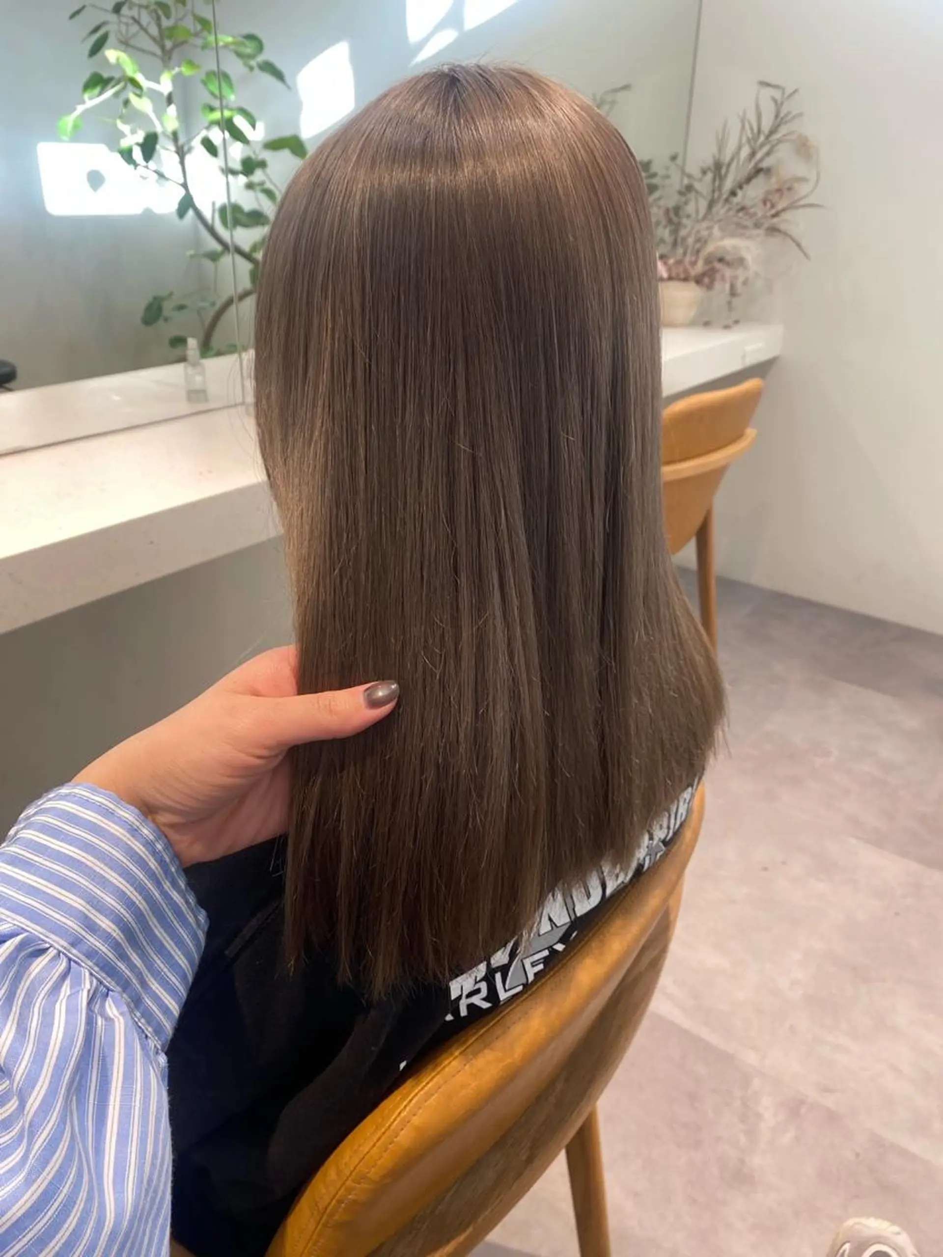 ミディアム カラー 当日予約大歓迎💗 依田瑞希のヘアスタイル