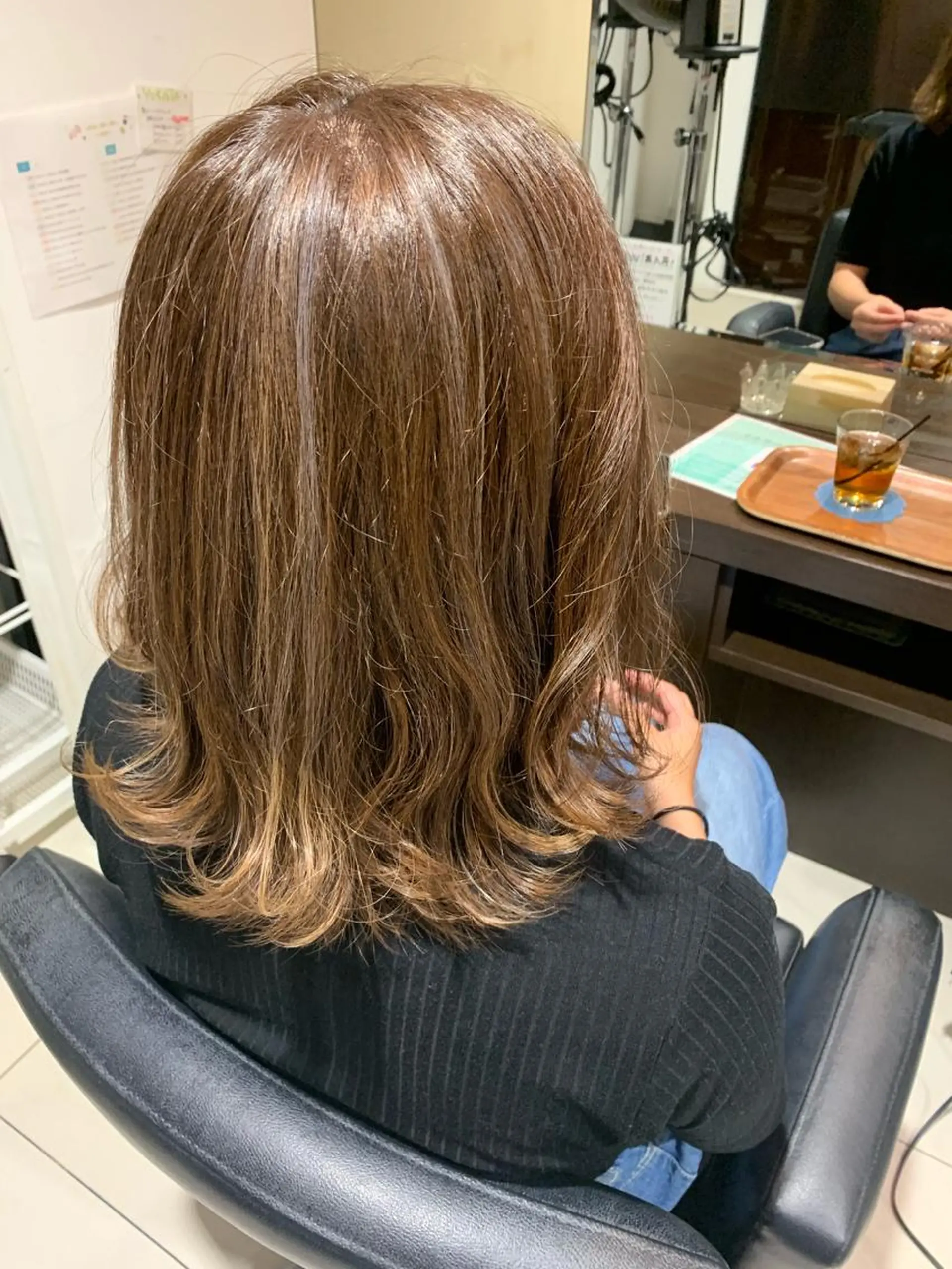 ミディアム ハイライト CHAINON 近鉄奈良店のヘアスタイル