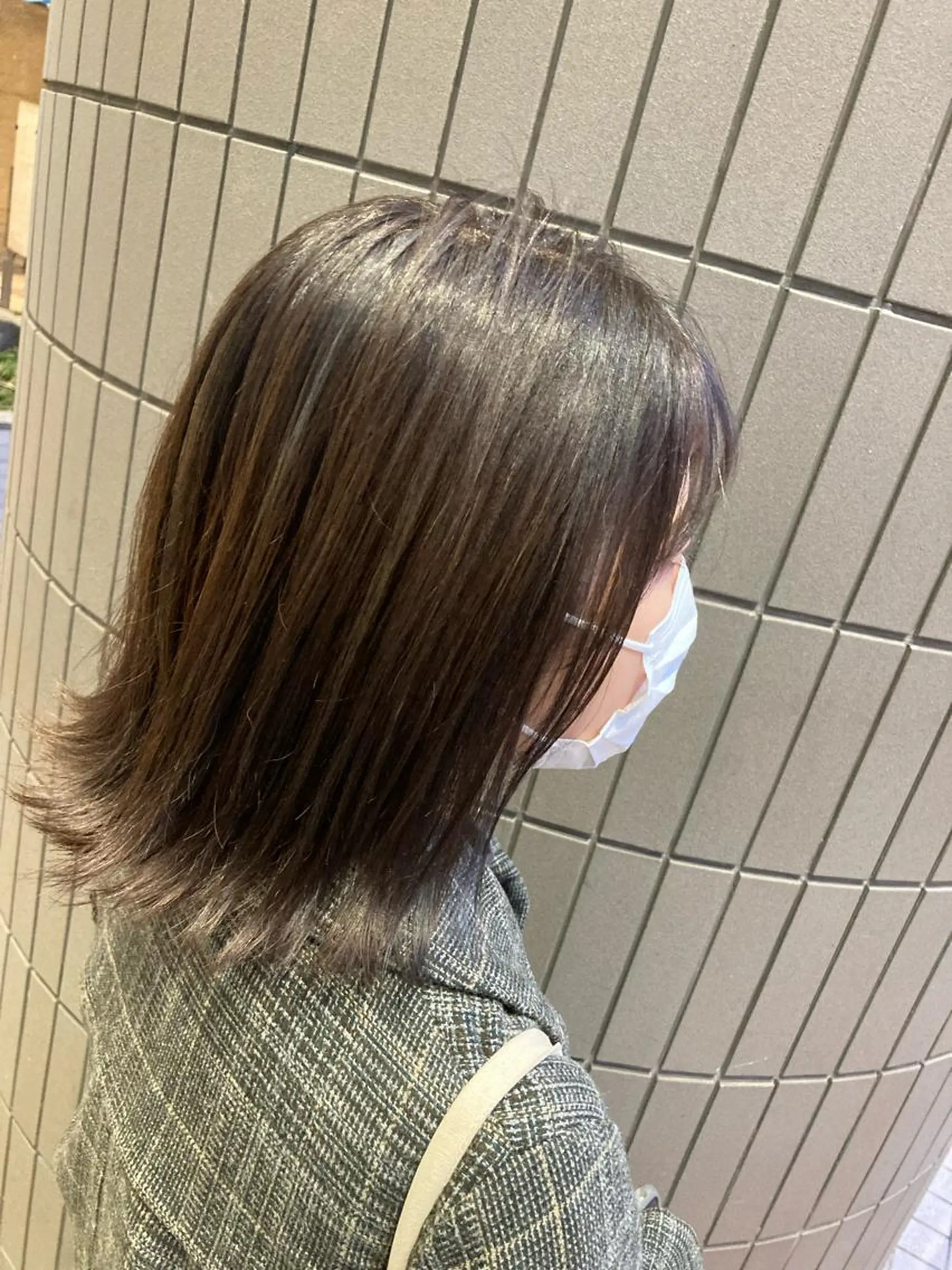 ミディアム カラー ハイライトカラー ハイライト カット ヘッドスパ SHAFT Ieiriのヘアスタイル