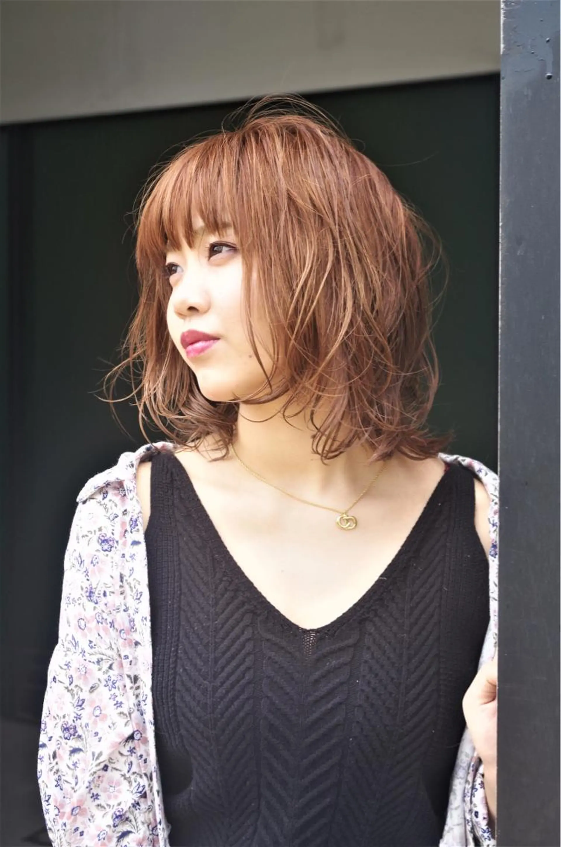 ミディアム ハイライト HIRO .のヘアスタイル