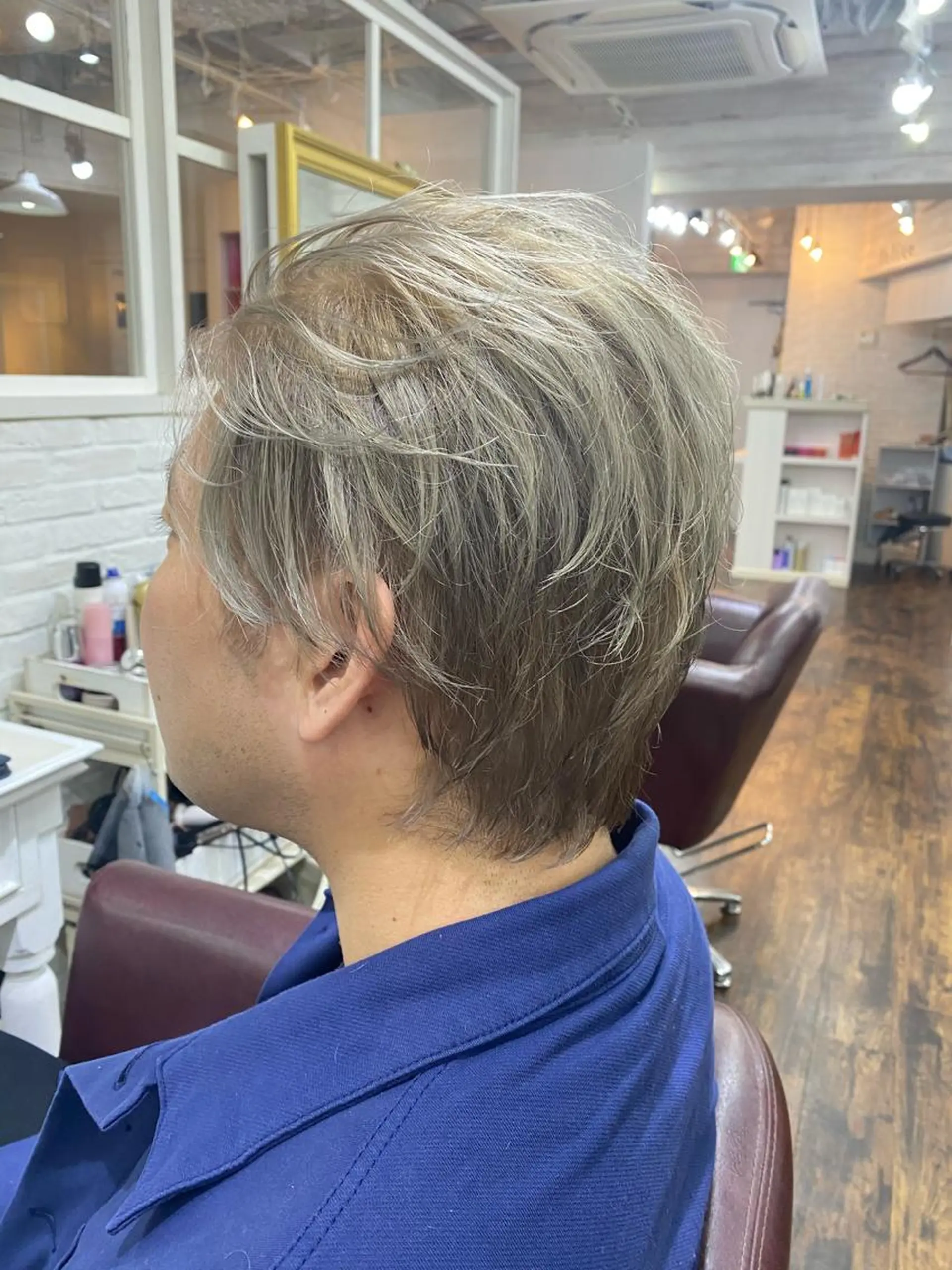 メンズ 前地 麻衣のヘアスタイル