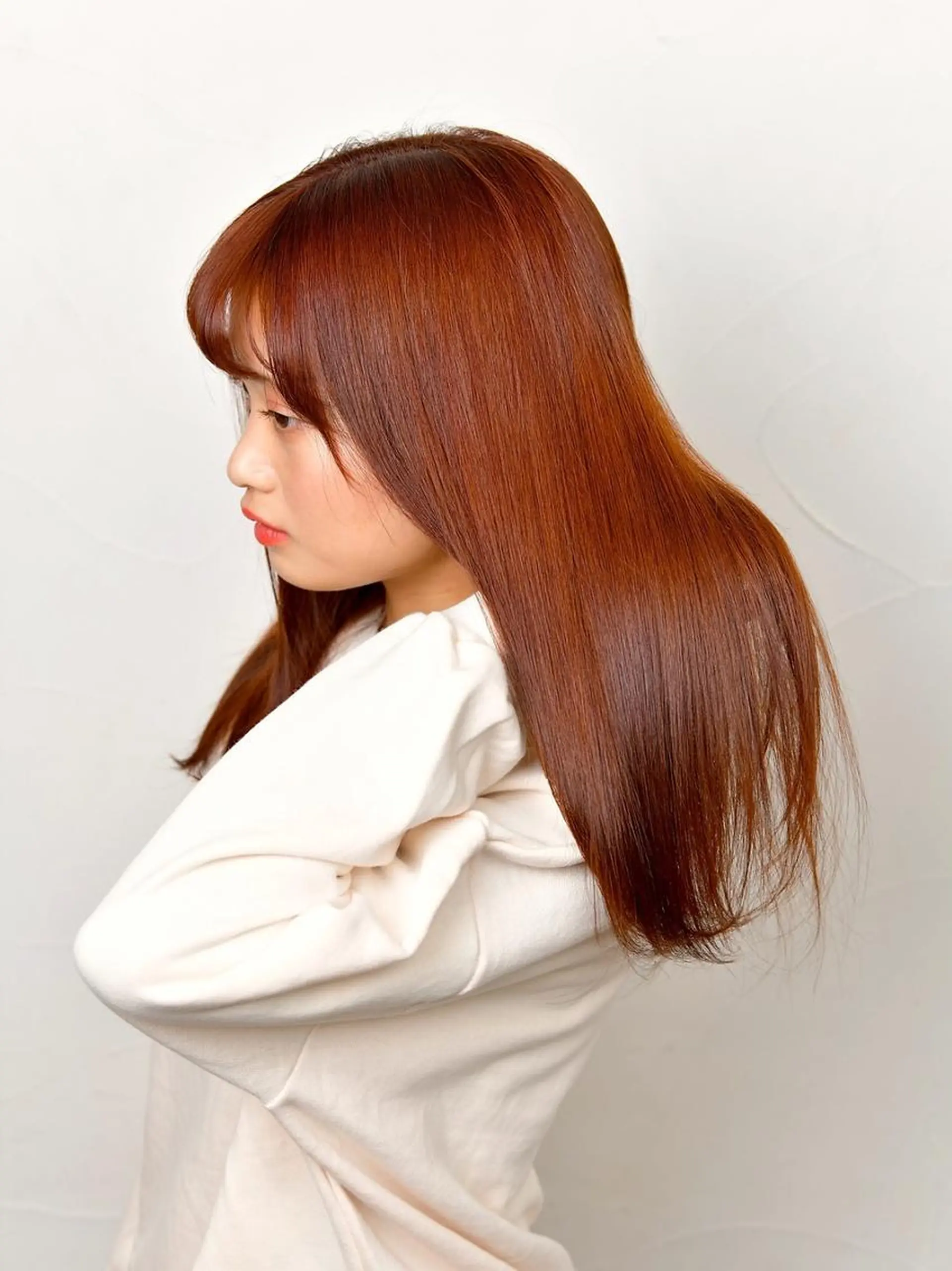 ロング ヘアカラー トリートメント NEOLIVE ROAのヘアスタイル