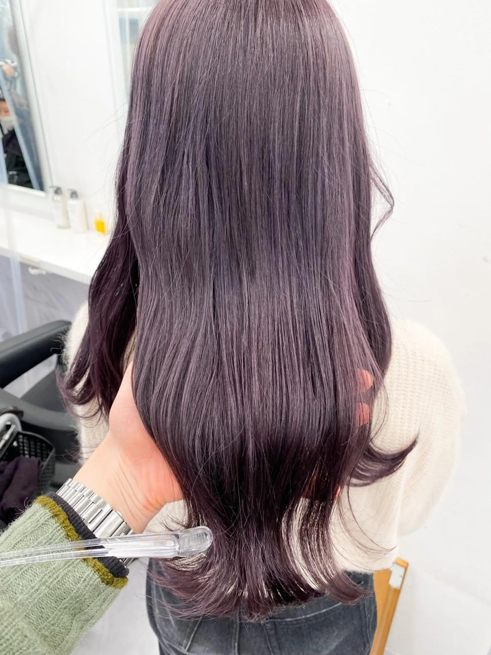 セミロング カラー ヘアカラー トリートメント ハイトーン×レイヤー カットTAKUMIのヘアスタイル