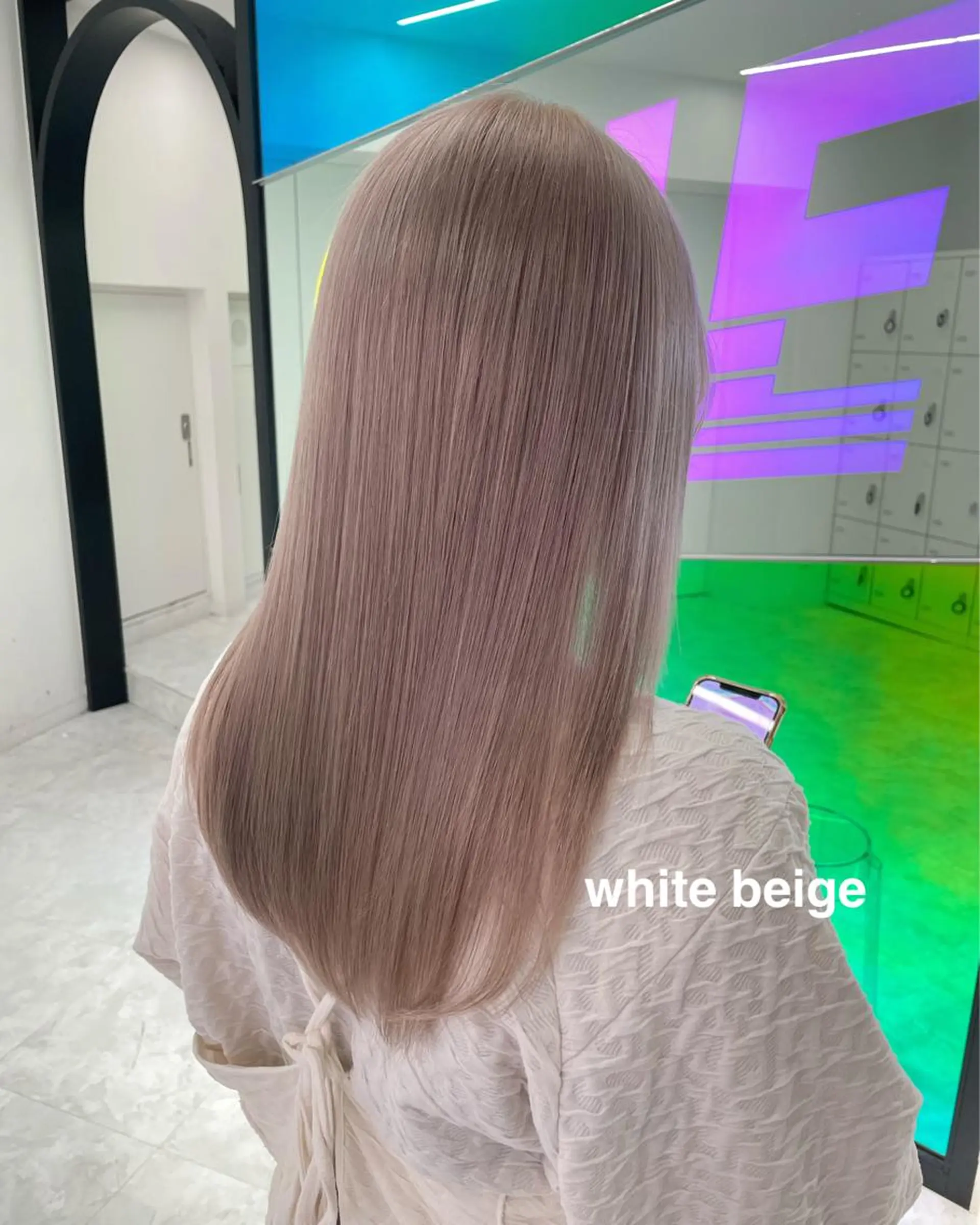 セミロング ヘアカラー 💗🤍透明感カラー 🤍💗kanonのヘアスタイル