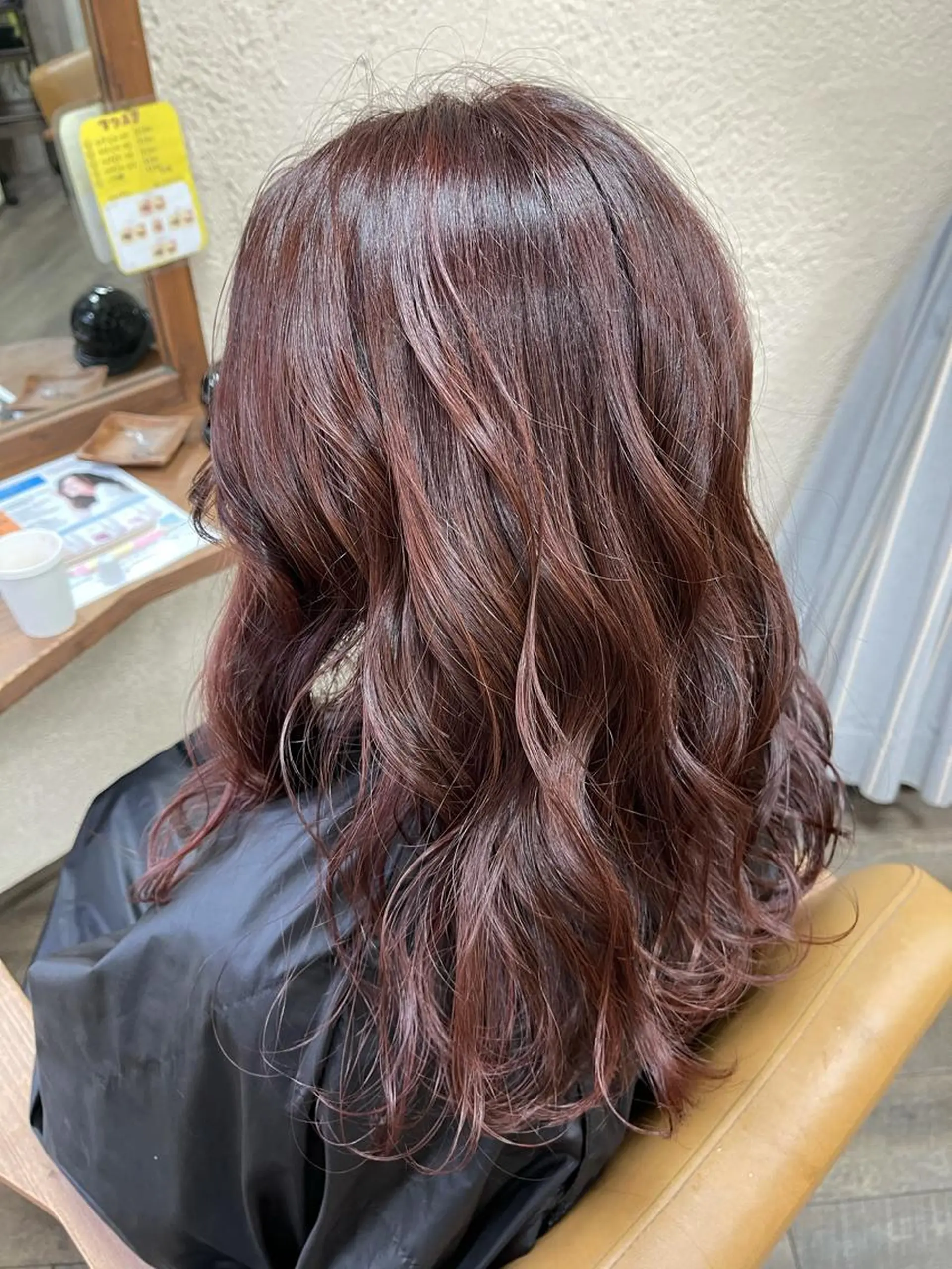 ロング カラー ピンクカラー 磧本 祐里恵のヘアスタイル
