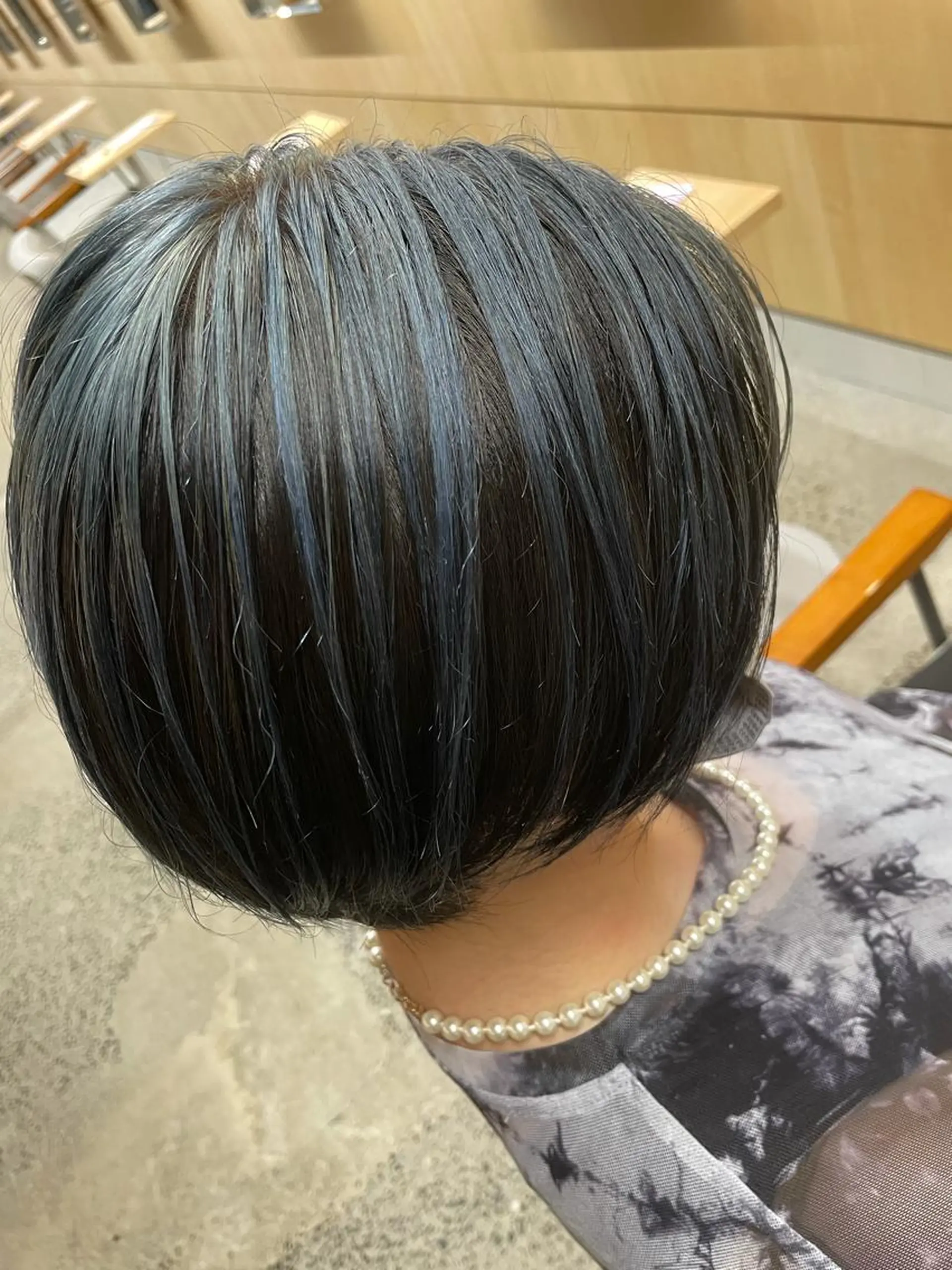 ショート カラー ブルーカラー 髪質改善×美髪矯正 艶髪カラー　阪口のヘアスタイル