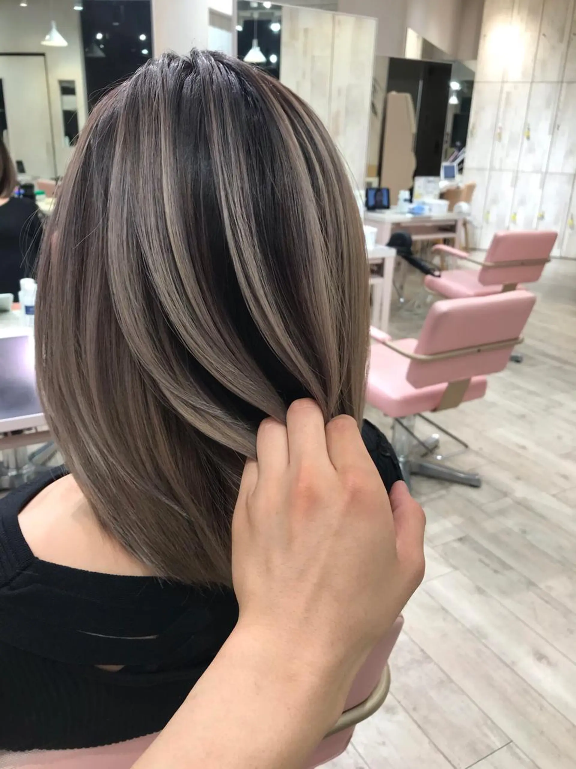 セミロング カラー 高島大登/顔周り /レイヤーカットのヘアスタイル