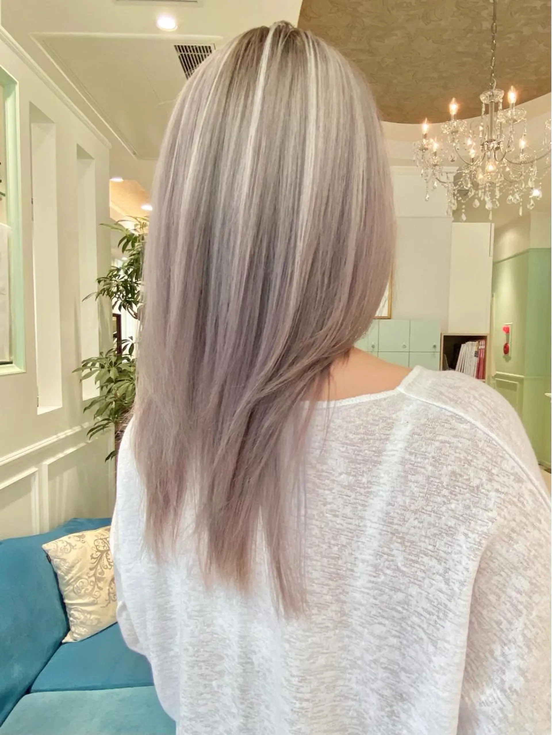 ロング カラー トリートメント Re:ta Hair 飯田淳平のヘアスタイル