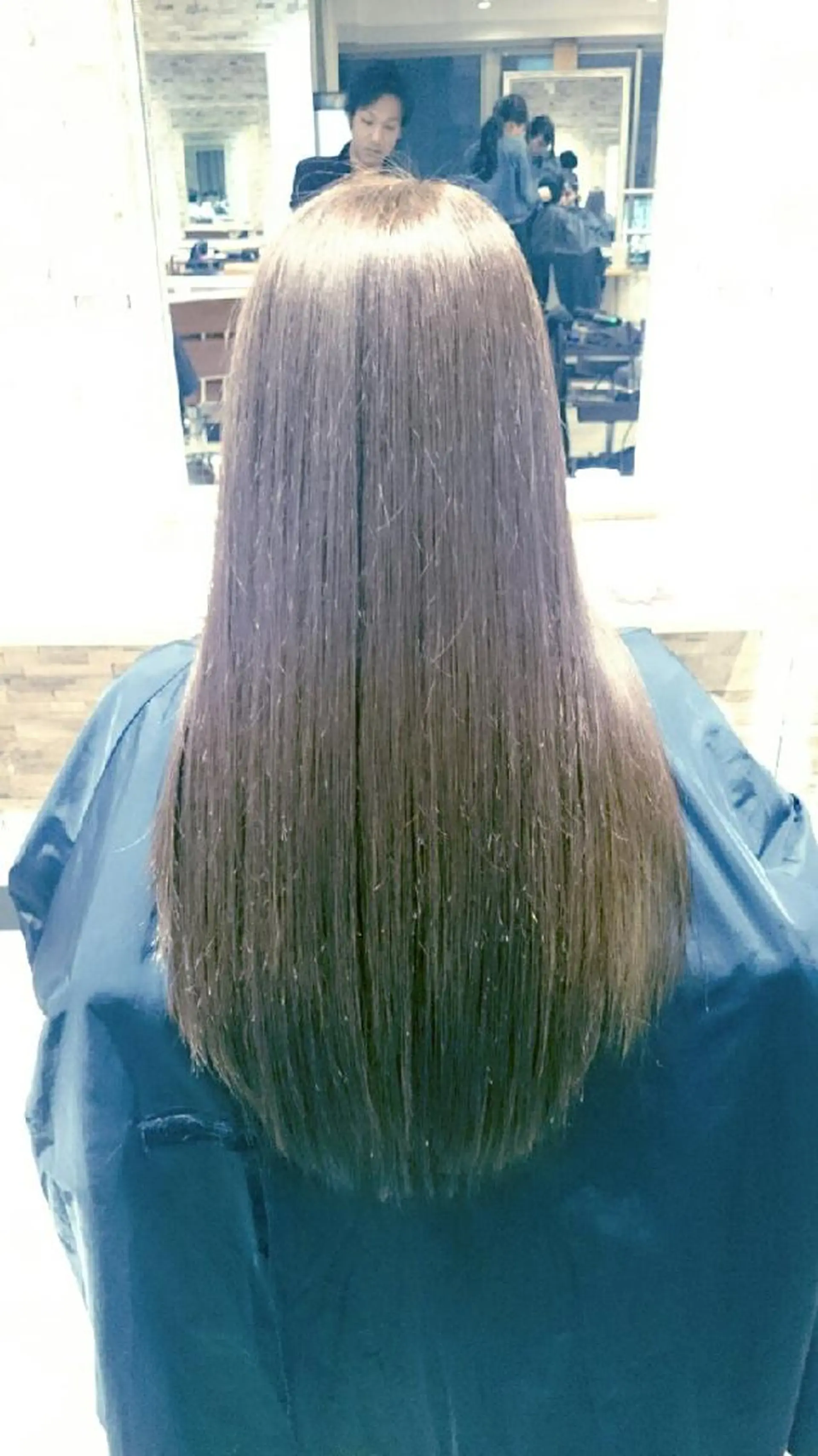 ロング SAI hairgardenのヘアスタイル