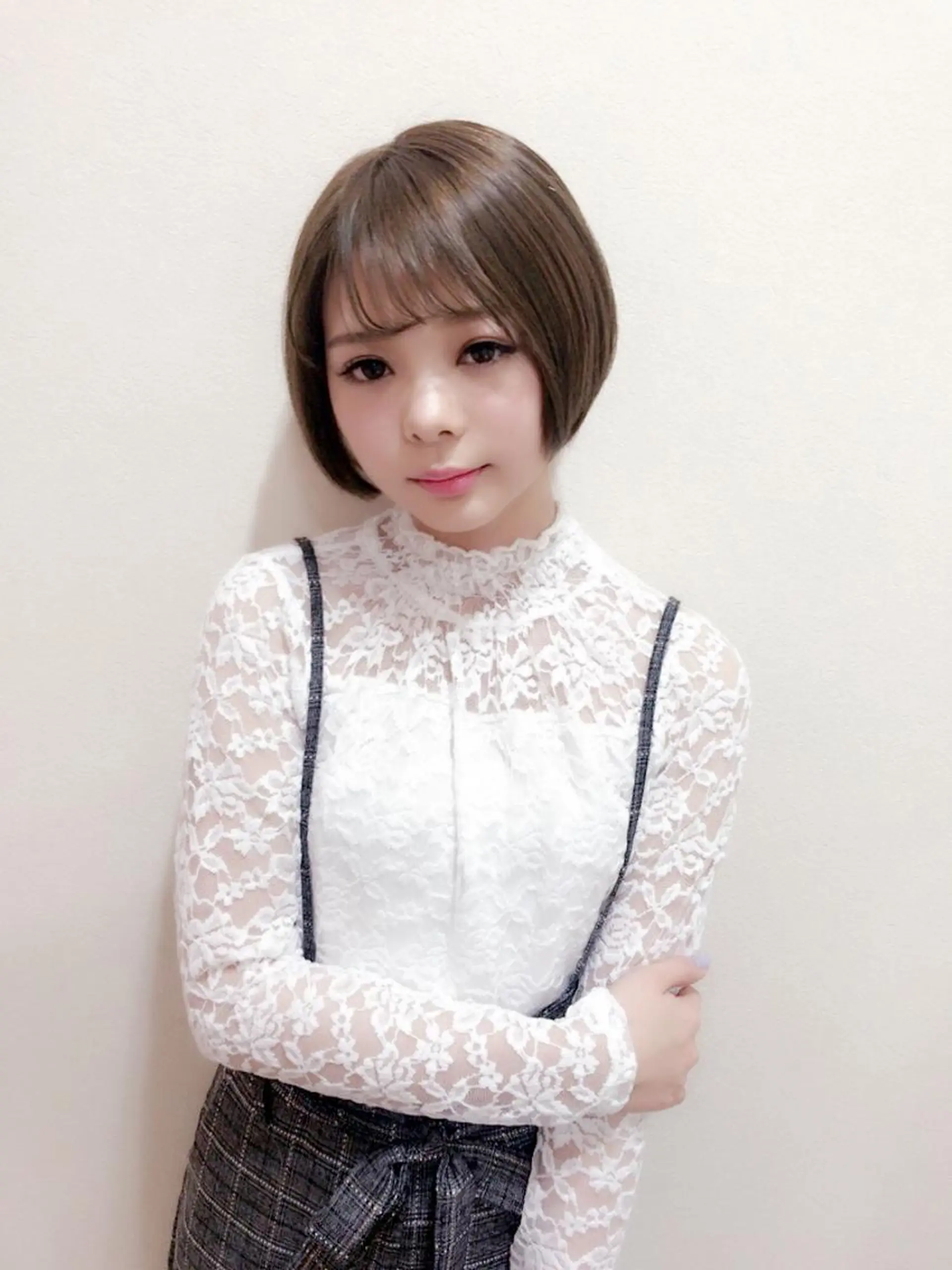 ショート カラー ショートヘア 岡本 智次のヘアスタイル