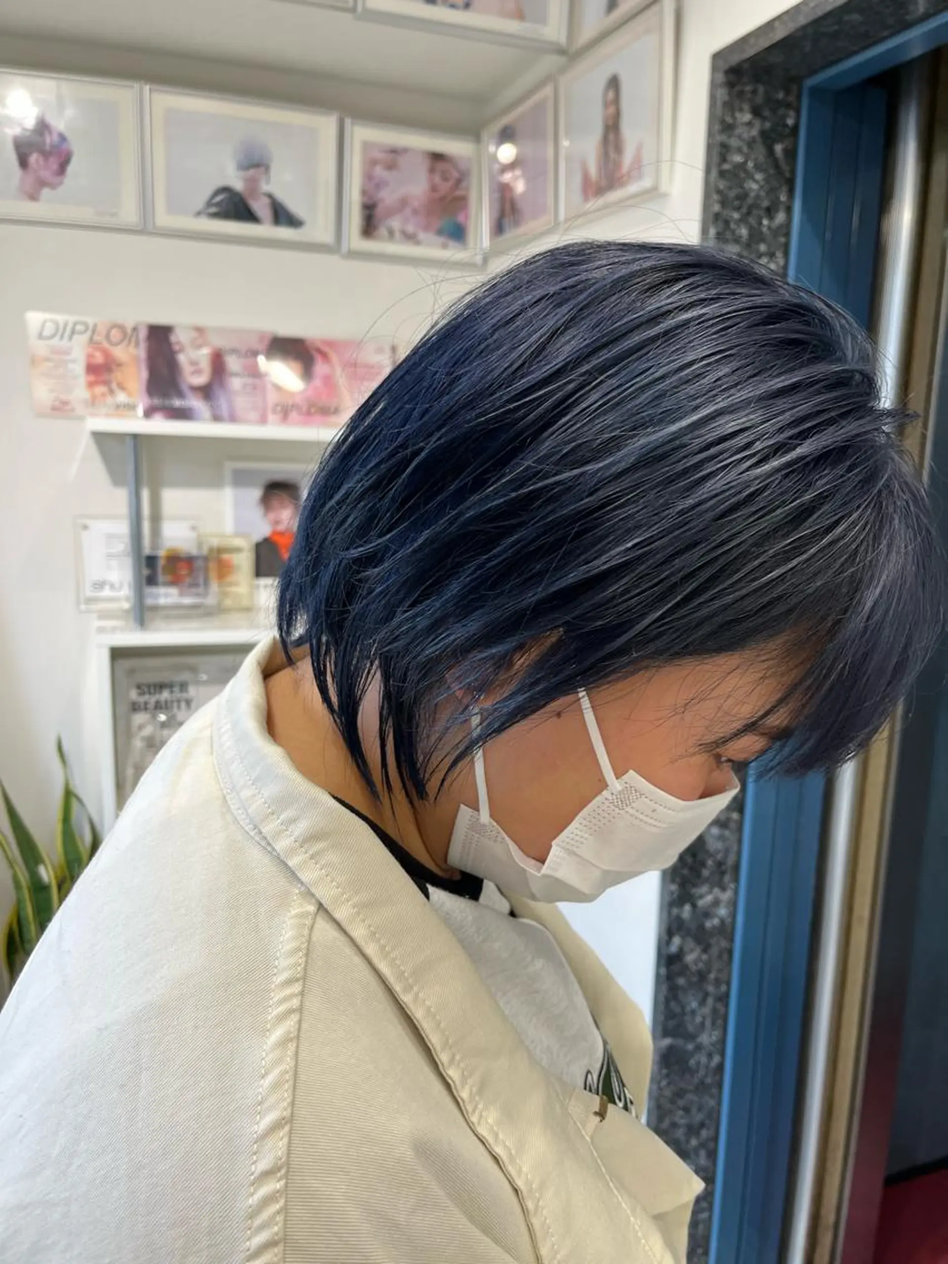 ショート カラー ブルーカラー ネイビーカラー hair  Freak所属・山森 大地のヘアスタイル