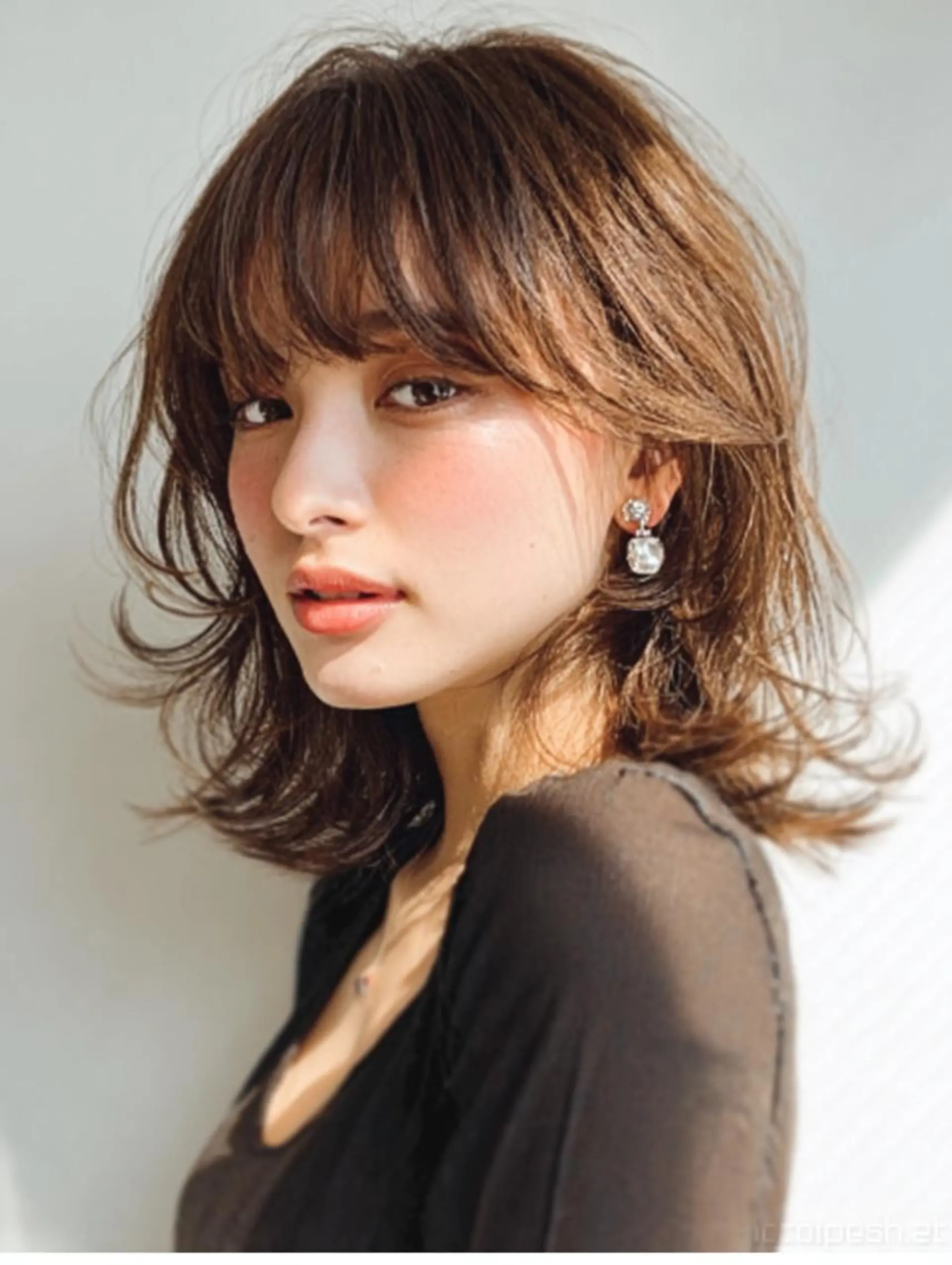 ミディアム ハッシュカット 髪質改善 レイヤーカット 縮毛矯正 トリートメント カット ヘアカラー トリートメント 生艶髪＆レイヤー🔔 渋谷お薦めNo.1✨のヘアスタイル