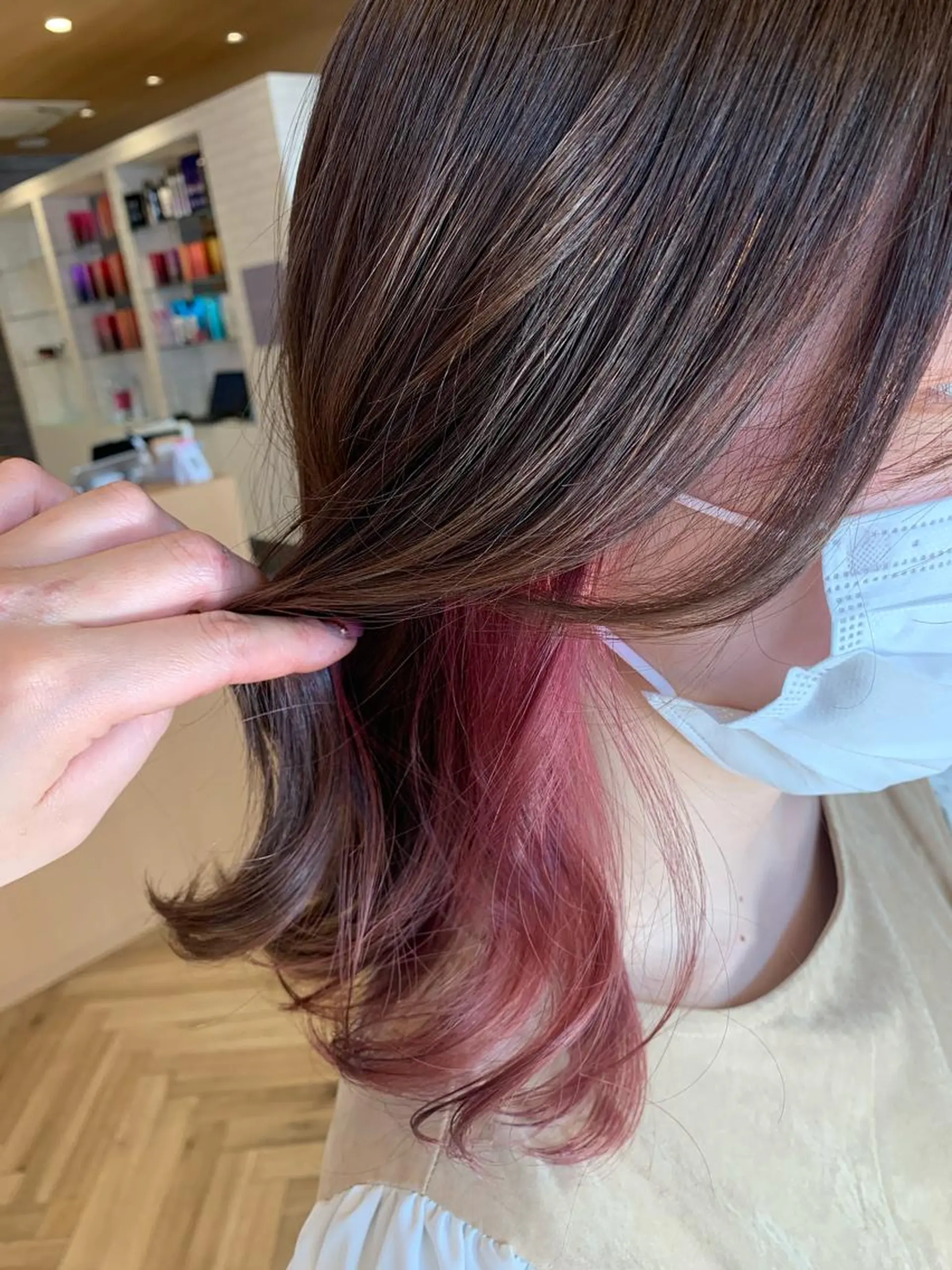 ミディアム カラー ブリーチ ピンクカラー Gain所属・Gain Nanamiのエステ・リラクイメージ