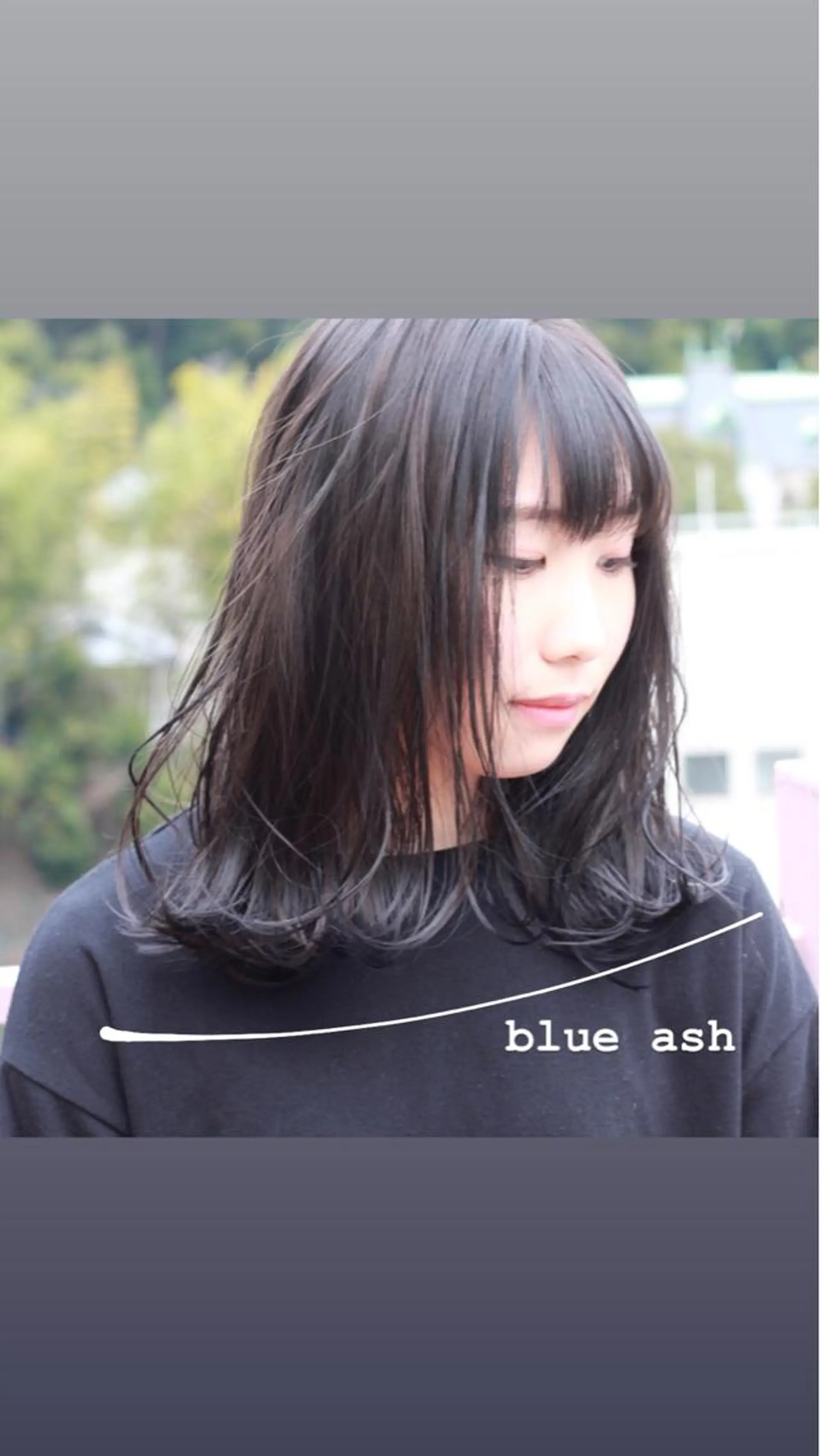 ミディアム カラー アッシュ ブルーカラー ブルーアッシュ ヘアカラー Viage （ビアージュ）のヘアスタイル