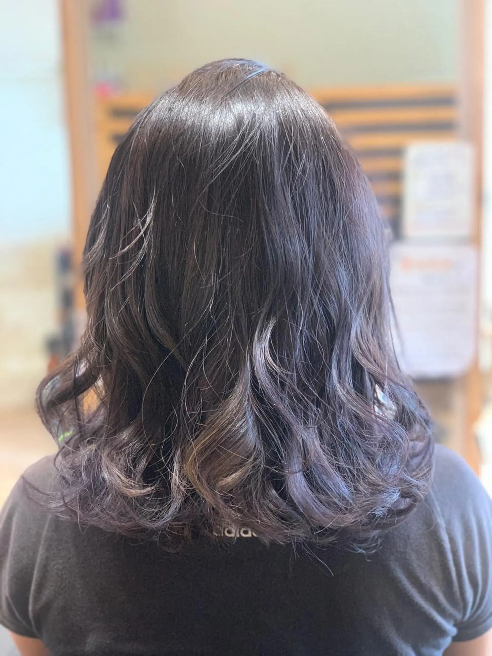セミロング カラー 関口 友行のヘアスタイル
