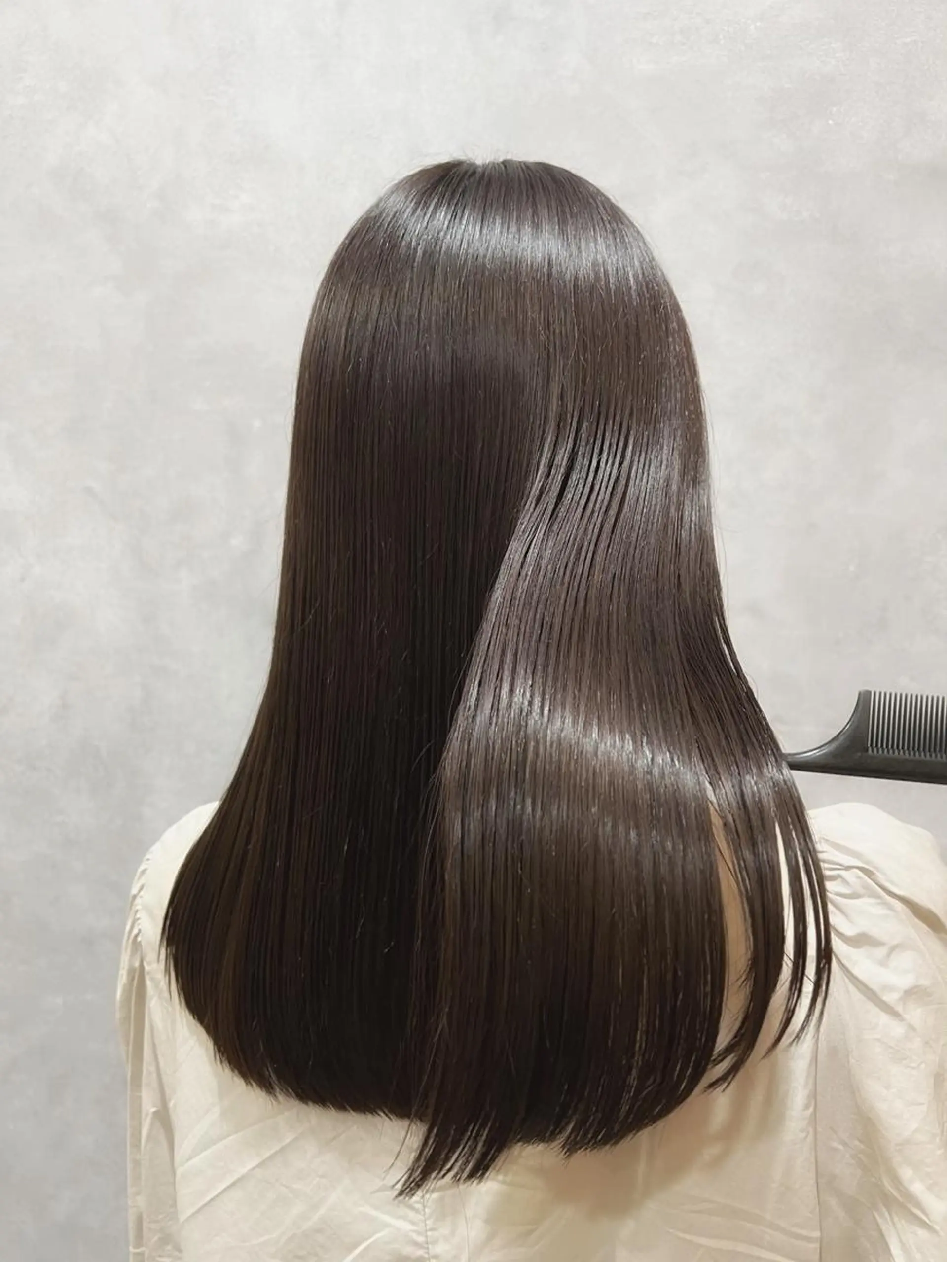 ロング カラー グレージュ ラベンダーカラー ラベンダーグレージュ ラベンダーグレー 中村 ひなたのヘアスタイル