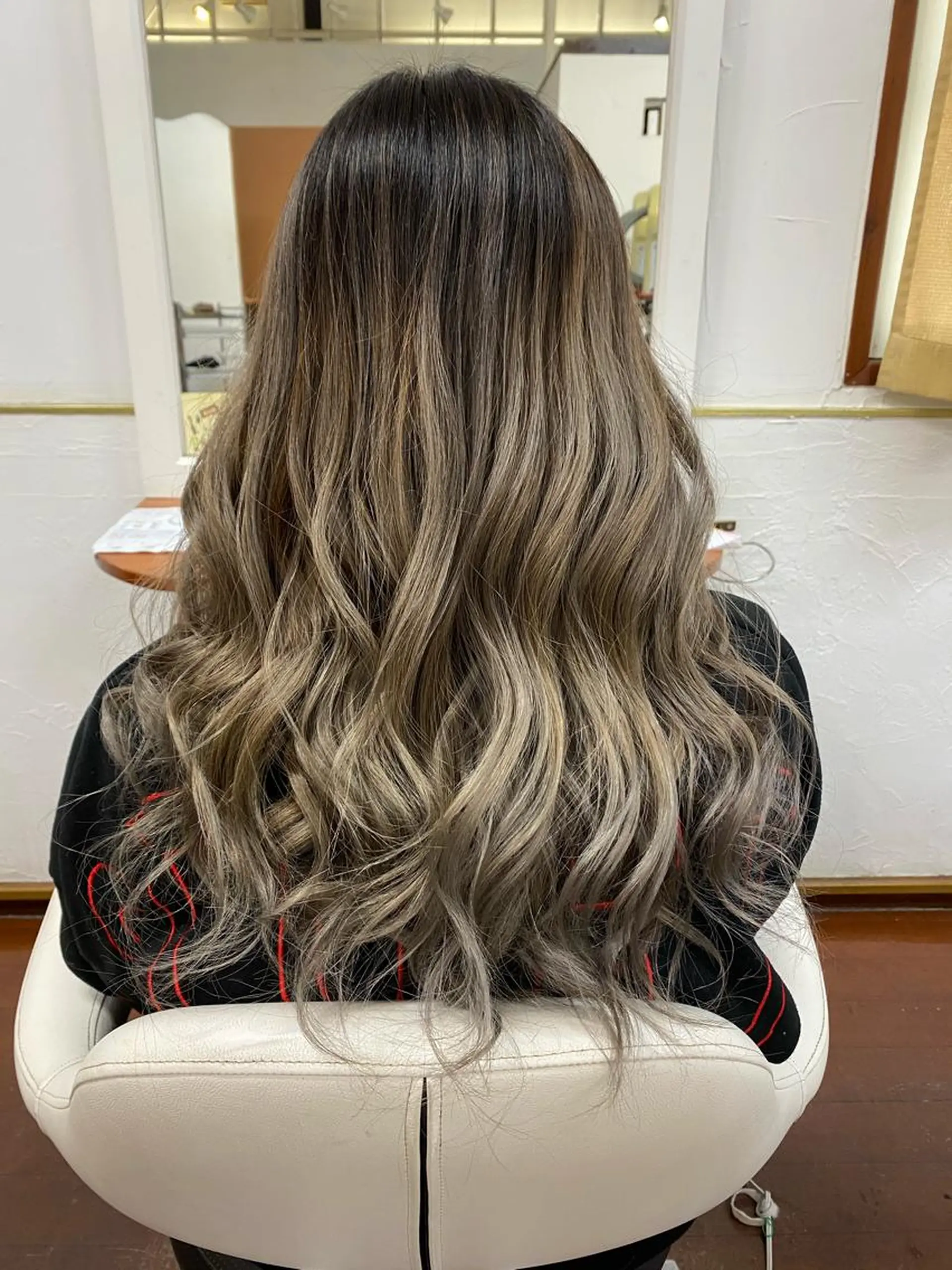 ロング ヘアカラー トリートメント 🔥金山 諒平🔥のヘアスタイル