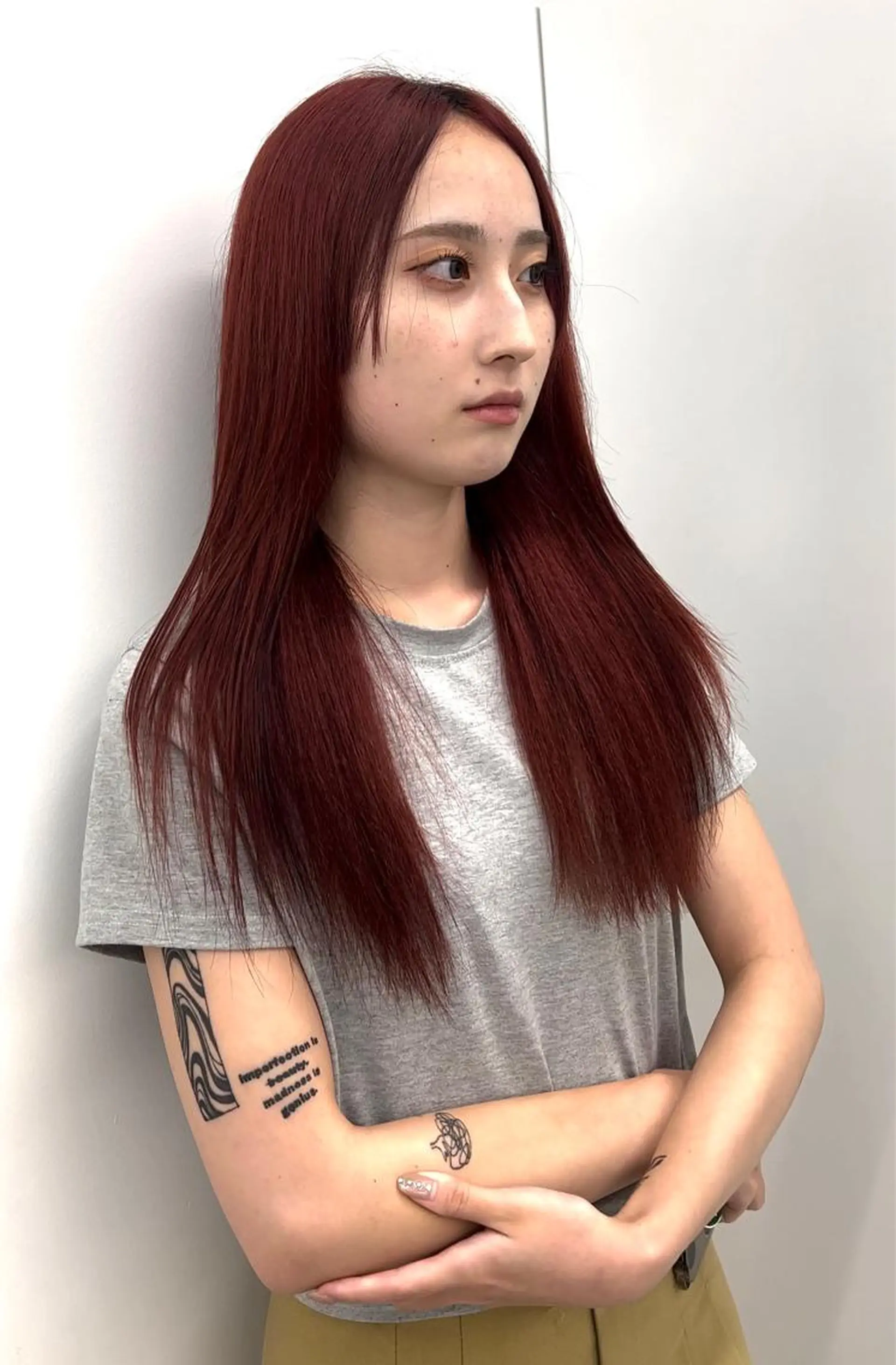 ロング カラー カット ヘアカラー トリートメント 赤みゼロ/透明感 カラー🌿KANTAのヘアスタイル