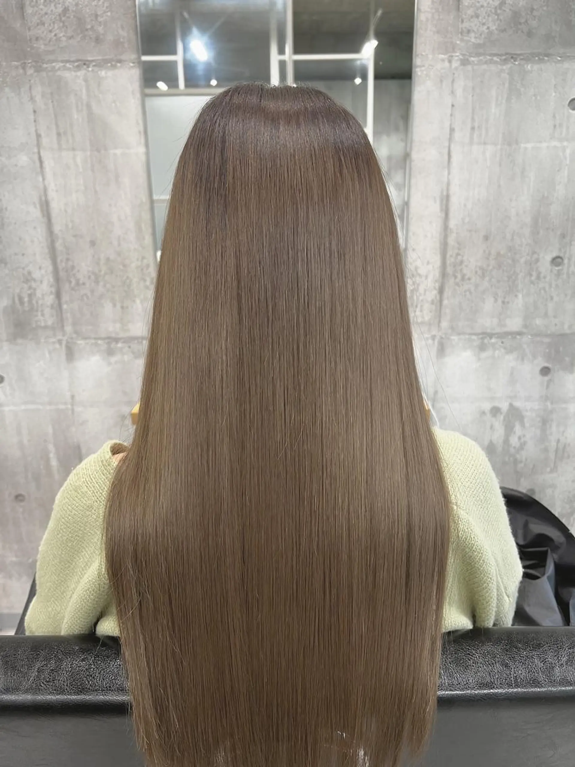 ロング ボブ ハイライト 髪質改善 縮毛矯正 トリートメント newi ナカノのヘアスタイル