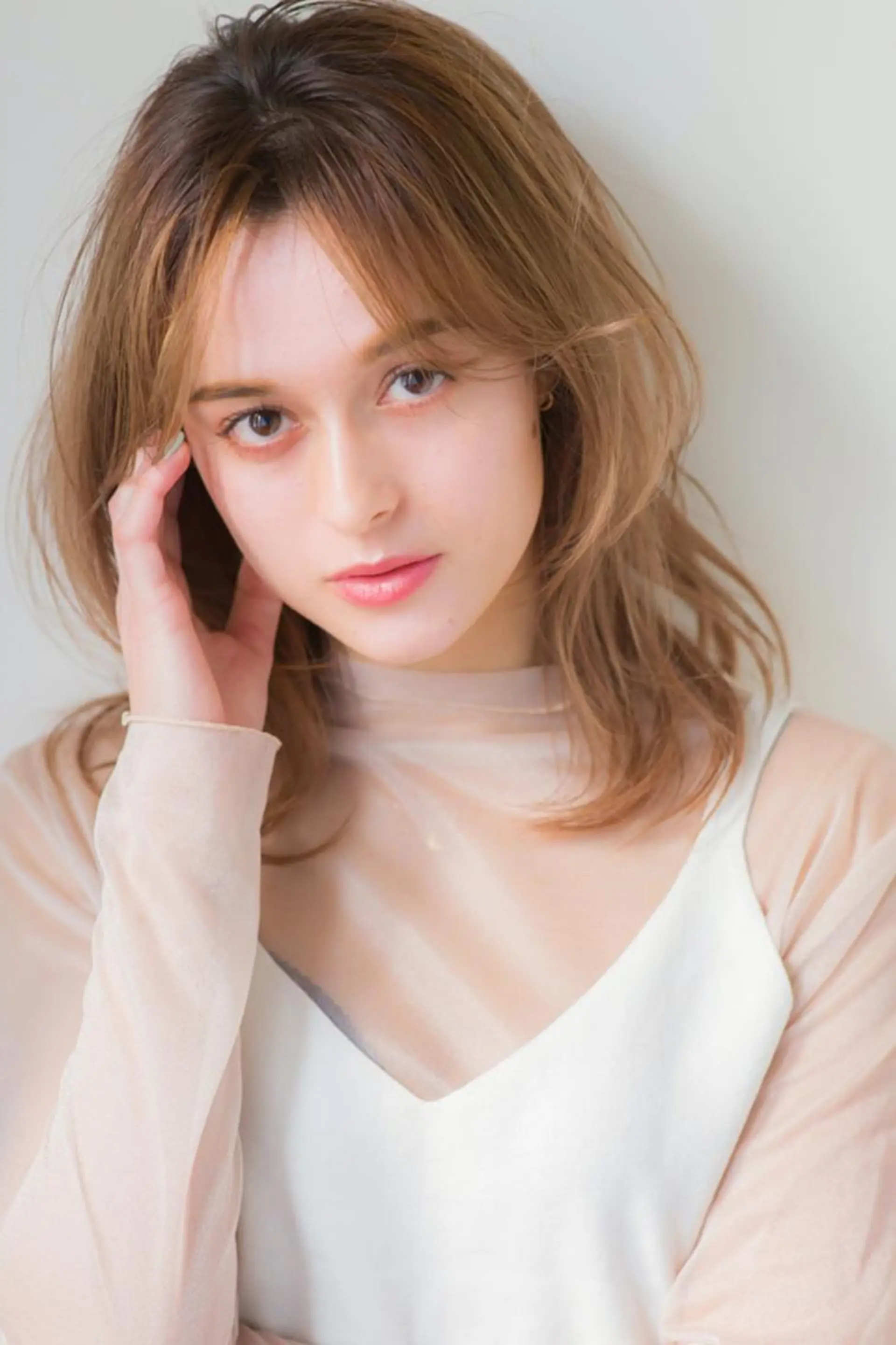 セミロング カラー ARIETTA GINZA 銀座のヘアスタイル