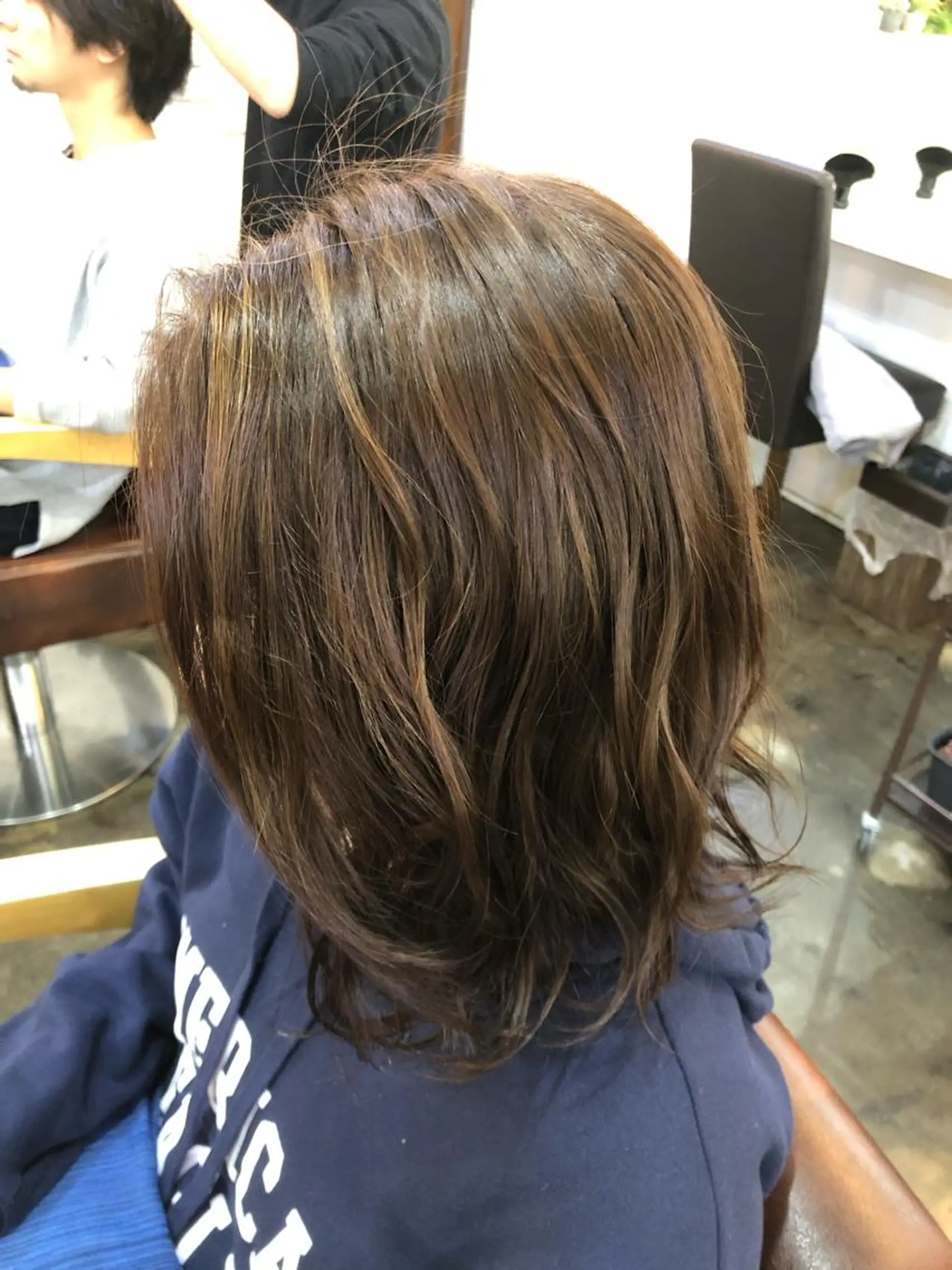 セミロング カラー 【艶髪×韓国風】 毛流れ職人 RYOのヘアスタイル