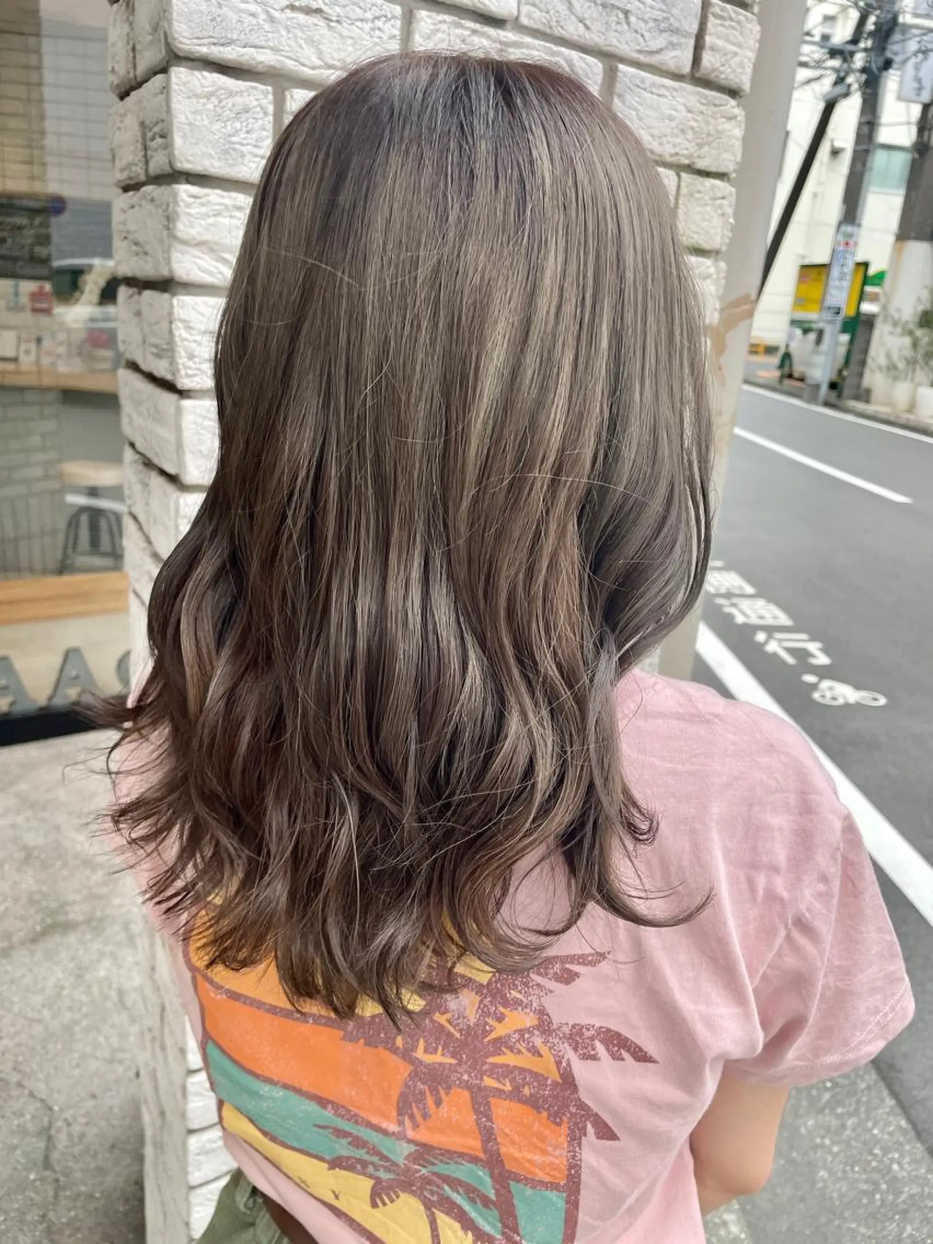 セミロング カラー グレージュ オリーブグレージュ オリーブグレー カラー/レイヤー/ 髪質改善/PAAQのヘアスタイル