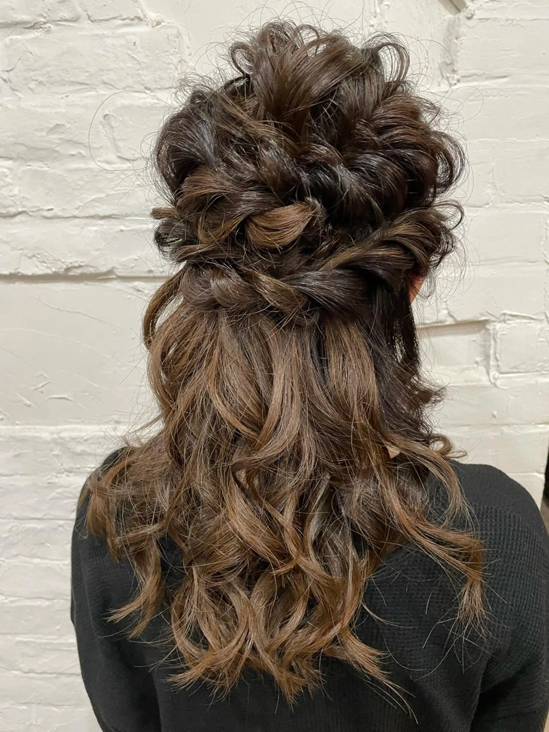 セミロング ヘアアレンジ ハーフアップ ヘアセット 【ピンク/韓国ヘア/ ヘアセット】亜海のヘアスタイル