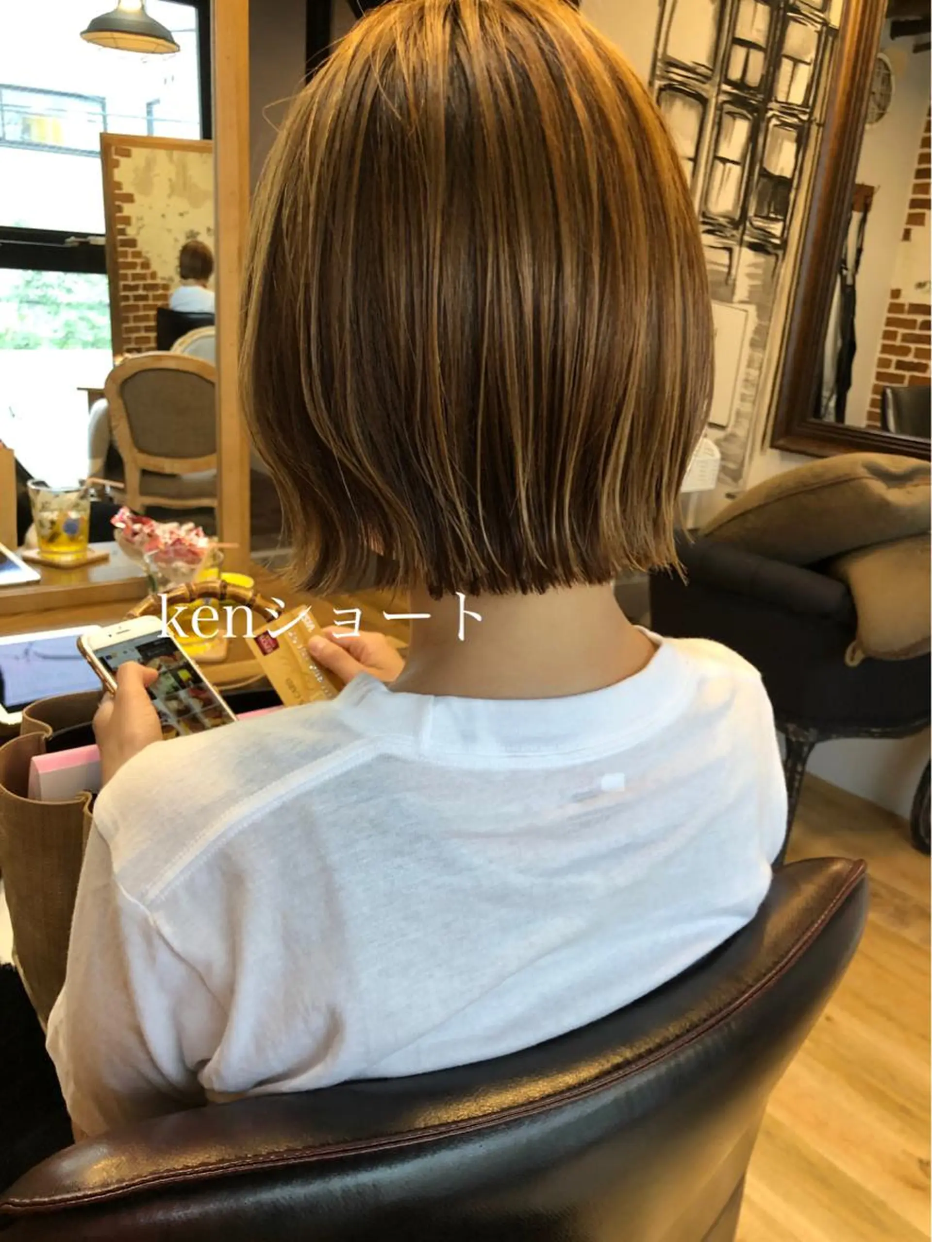 ショート 切りっぱなしボブ ボブ 外国人風カラー ハイライト レイヤーカット ショート職人 美容師【KENTA】のヘアスタイル