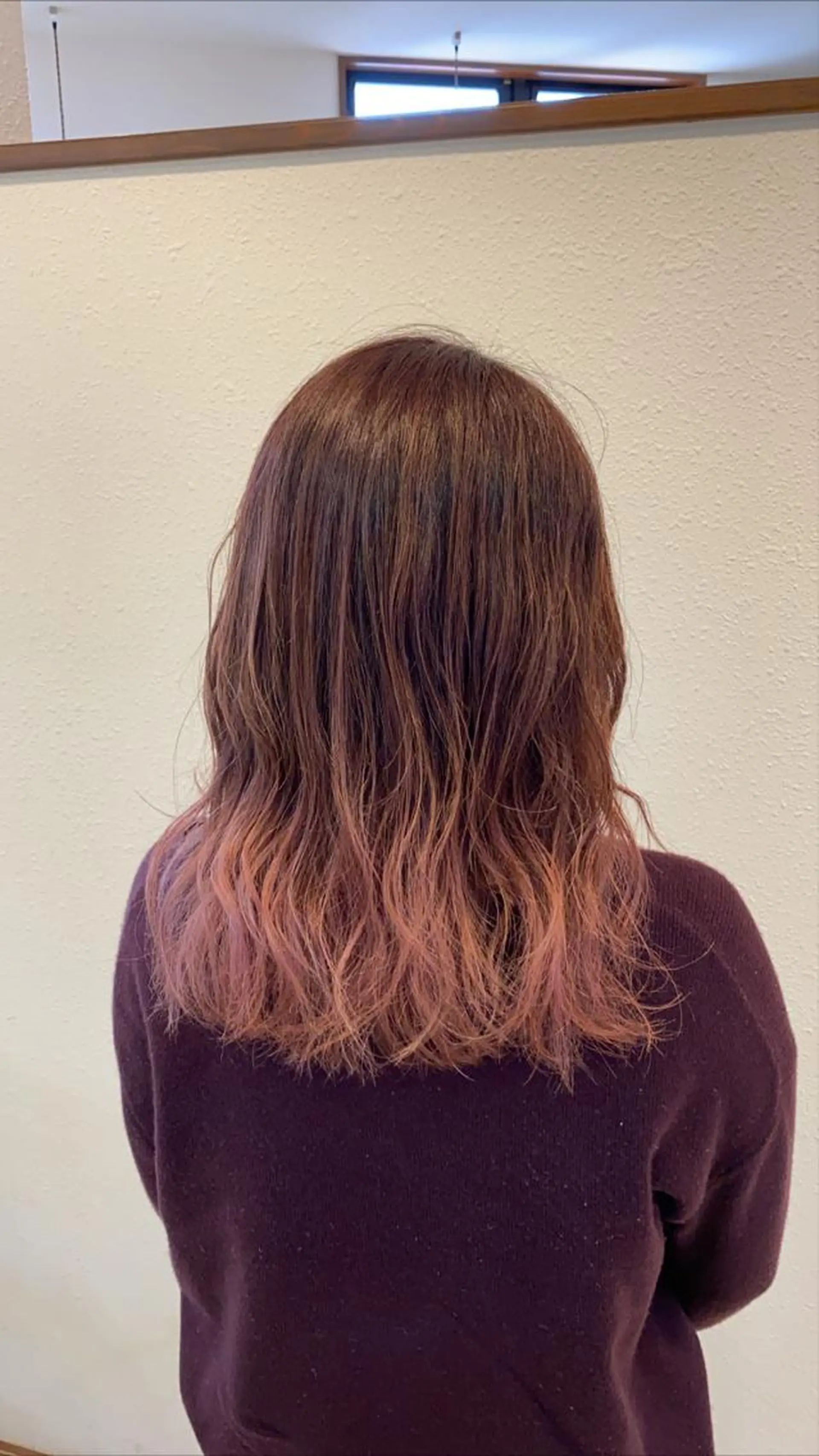 セミロング 中川 茜里のヘアスタイル