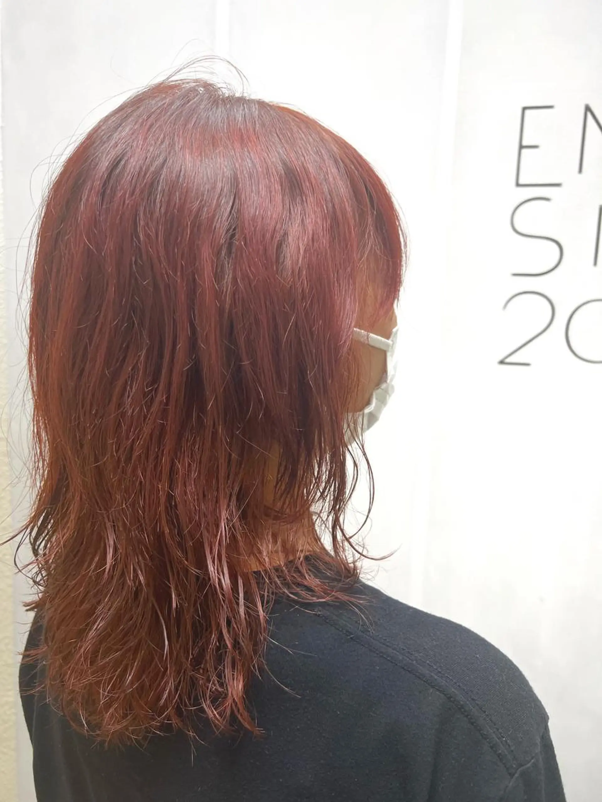 セミロング カラー ブリーチ ダブルカラー ブリーチなしカラー ピンクカラー 🦋.*˚オタク美容 師アキバノノカ🦋のヘアスタイル