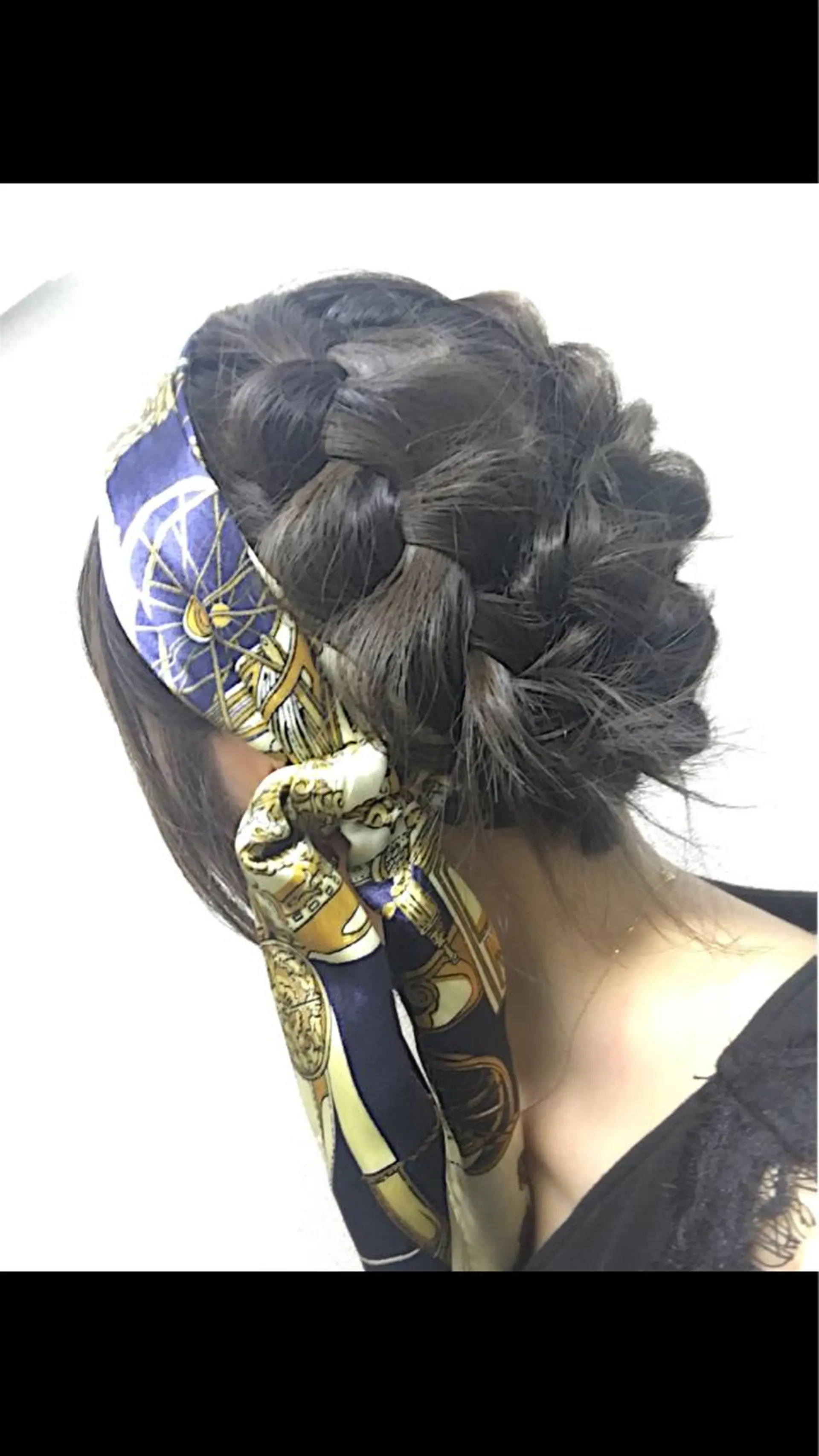 ミディアム ヘアアレンジ SHIORI💜口コ ミNo.1艶カラーのヘアスタイル