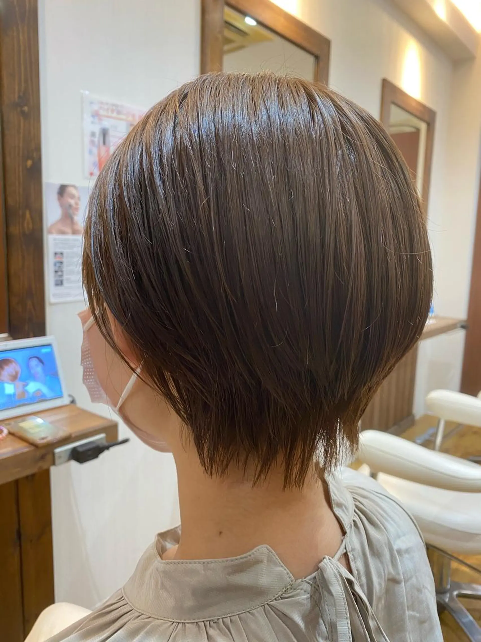 ショート 若林 亜季のヘアスタイル