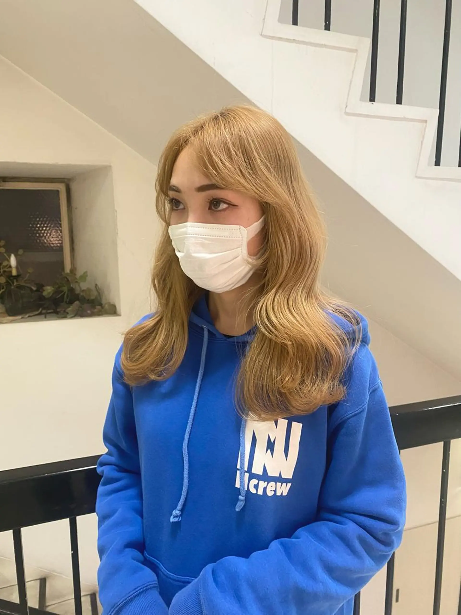 セミロング 'AXIS maiのヘアスタイル