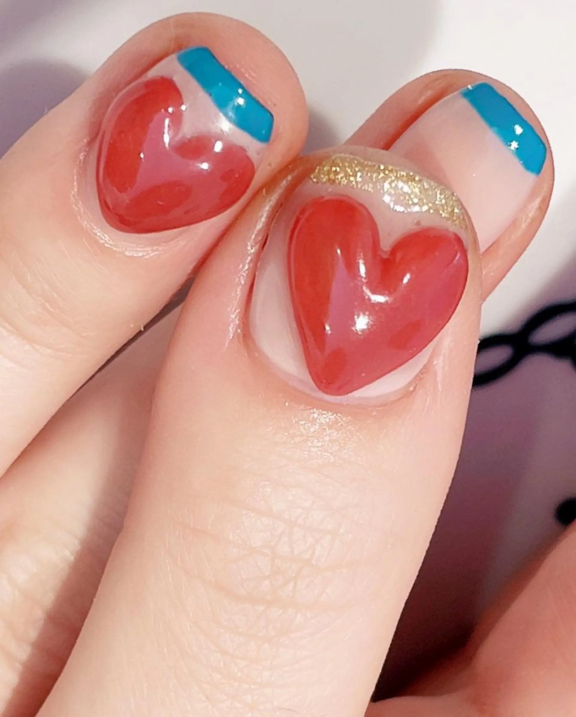 ネイル マツエク・マツパ まつげパーマ ボリュームラッシュ ジェルネイル ハート ニュアンスネイル 髙橋 敦子のネイルデザイン