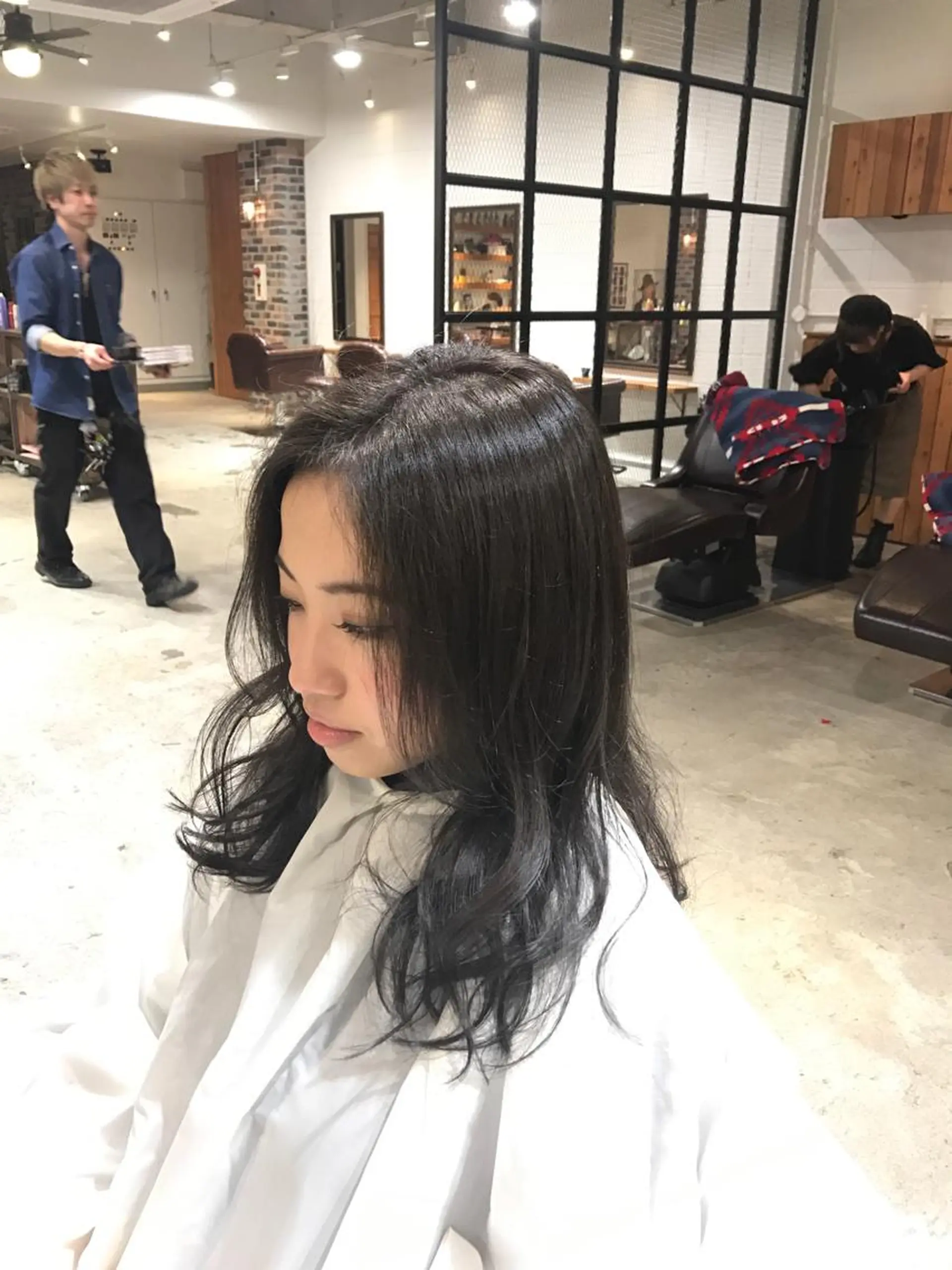 ショート ミディアム セミロング ロング カラー パーマ ヘアアレンジ メンズ メンズブリーチ ブリーチ ブルーカラー ブルージュ ブリーチなしカラー Forest. -髪質改善-のヘアスタイル